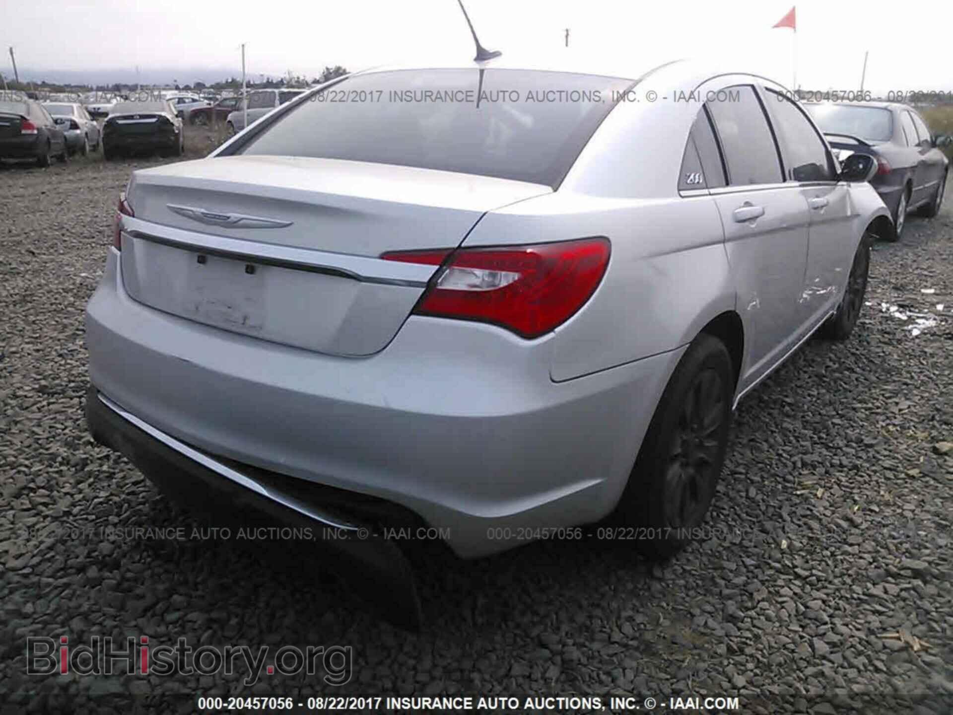 2012 Chrysler 200 - VIN: 1C3CCBAB2CN288163 - Фото 4