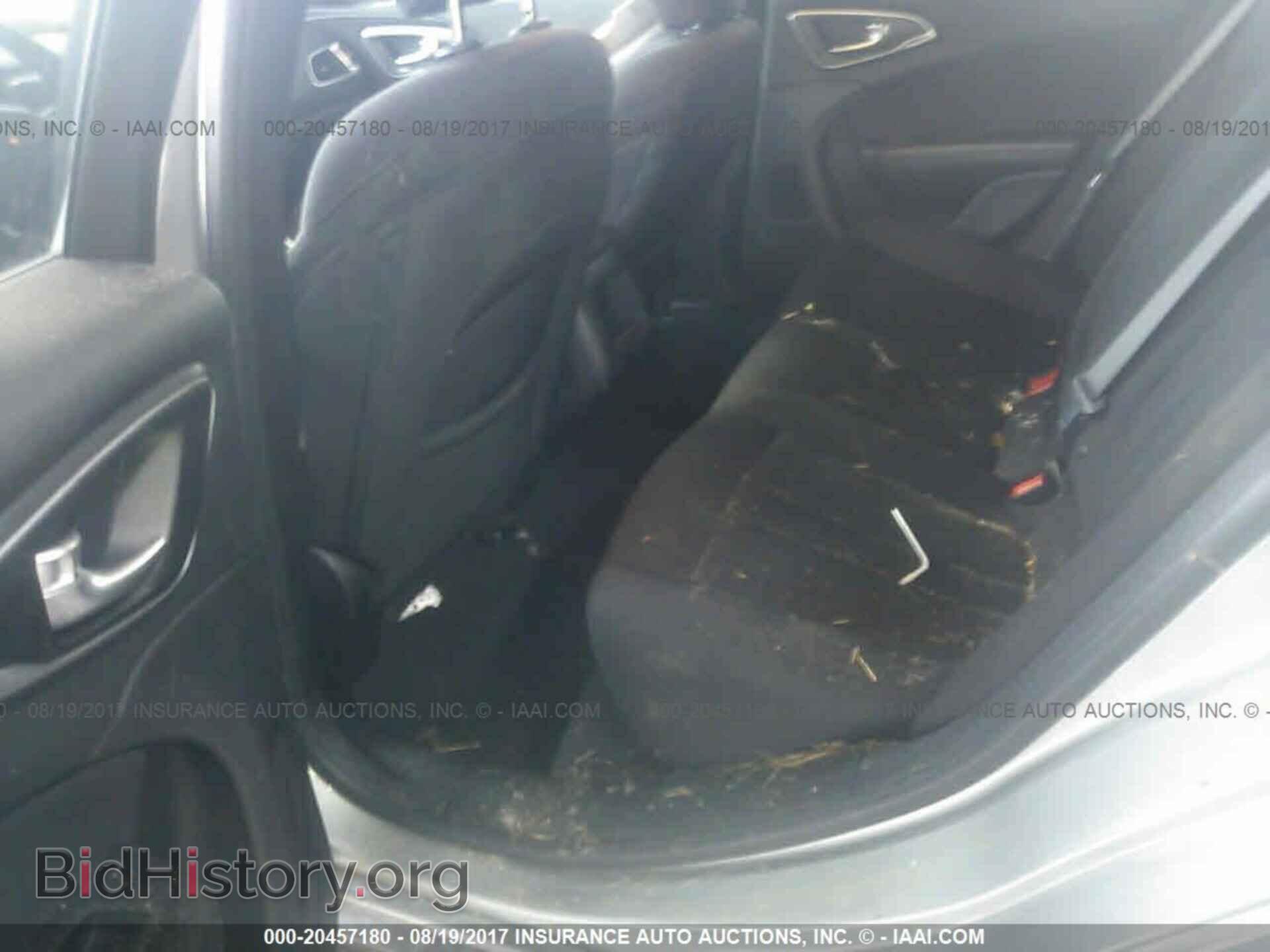 2015 Chrysler 200 - VIN: 1C3CCCAB8FN670983 - Photo 8