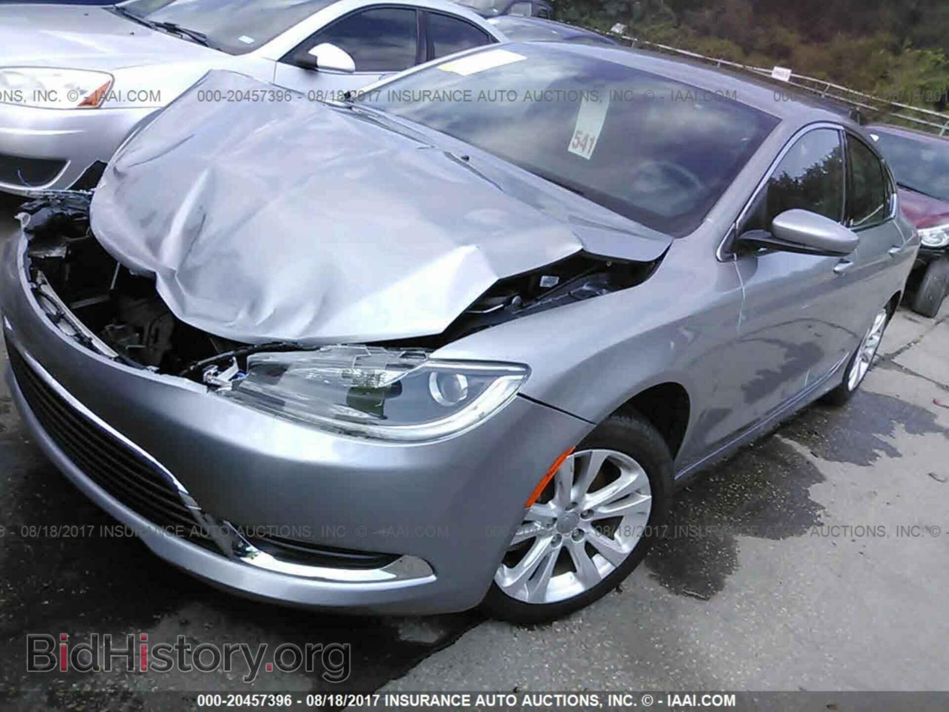 2016 Chrysler 200 - VIN: 1C3CCCAB0GN164596 - Фото 2