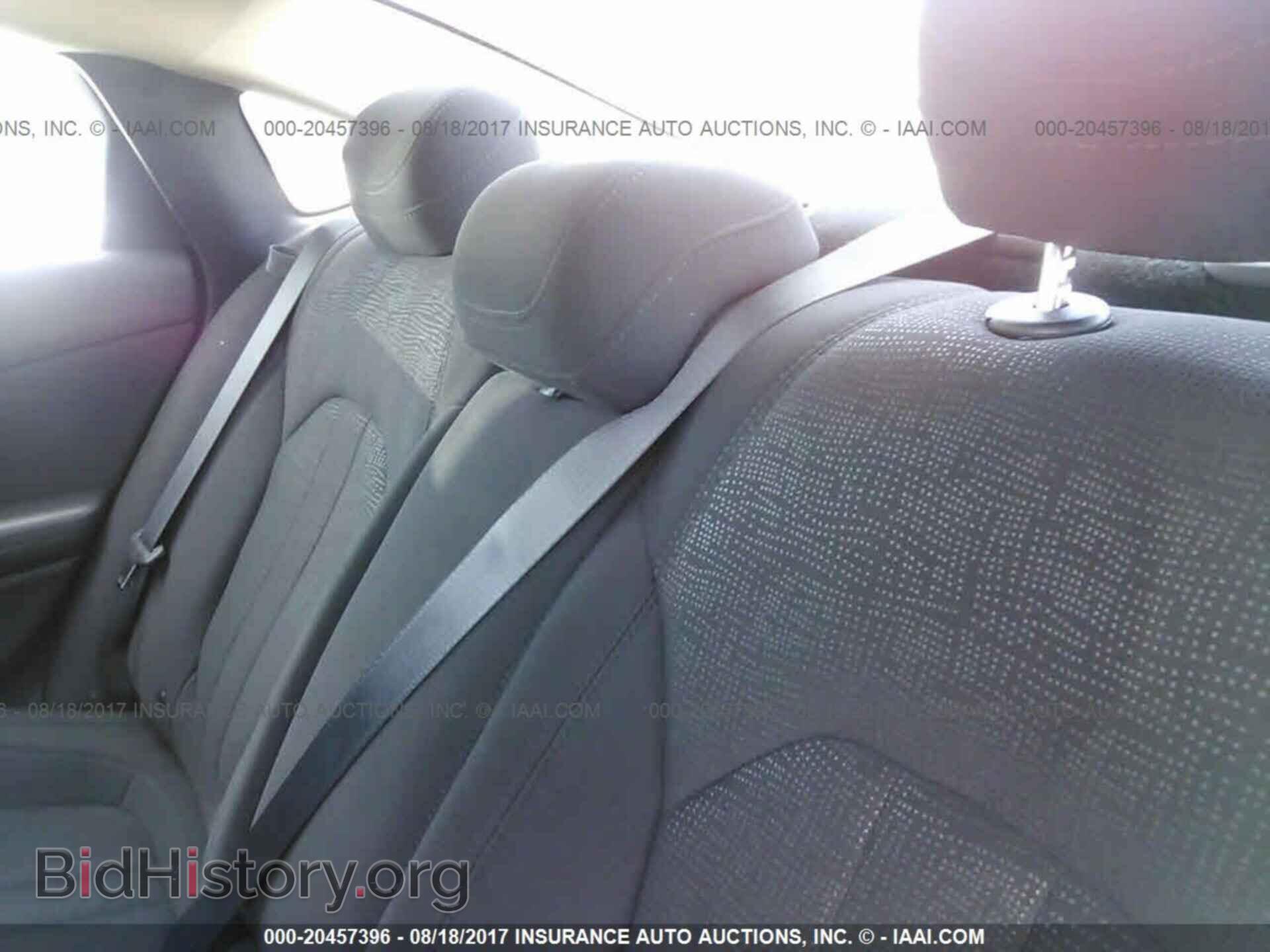 2016 Chrysler 200 - VIN: 1C3CCCAB0GN164596 - Фото 8