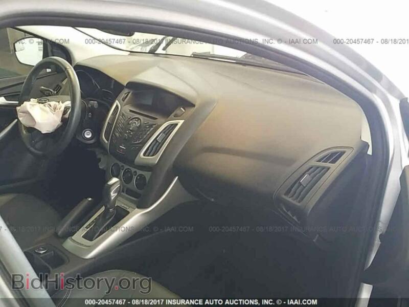 2014 Ford FOCUS (VIN 1FADP3F2XEL309560) — photo 5 of 10