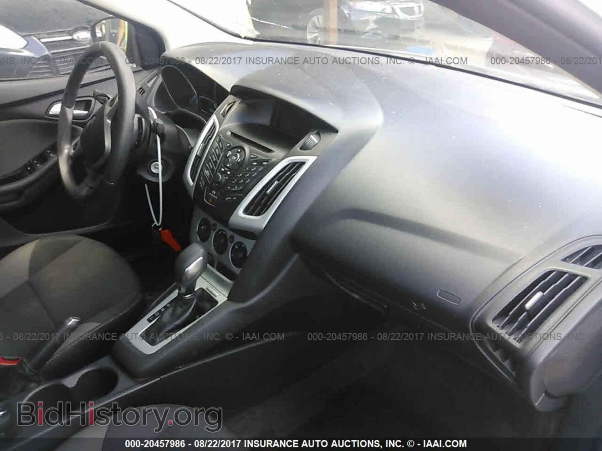 2013 Ford Focus - VIN: 1FADP3F22DL354930 - Photo 5