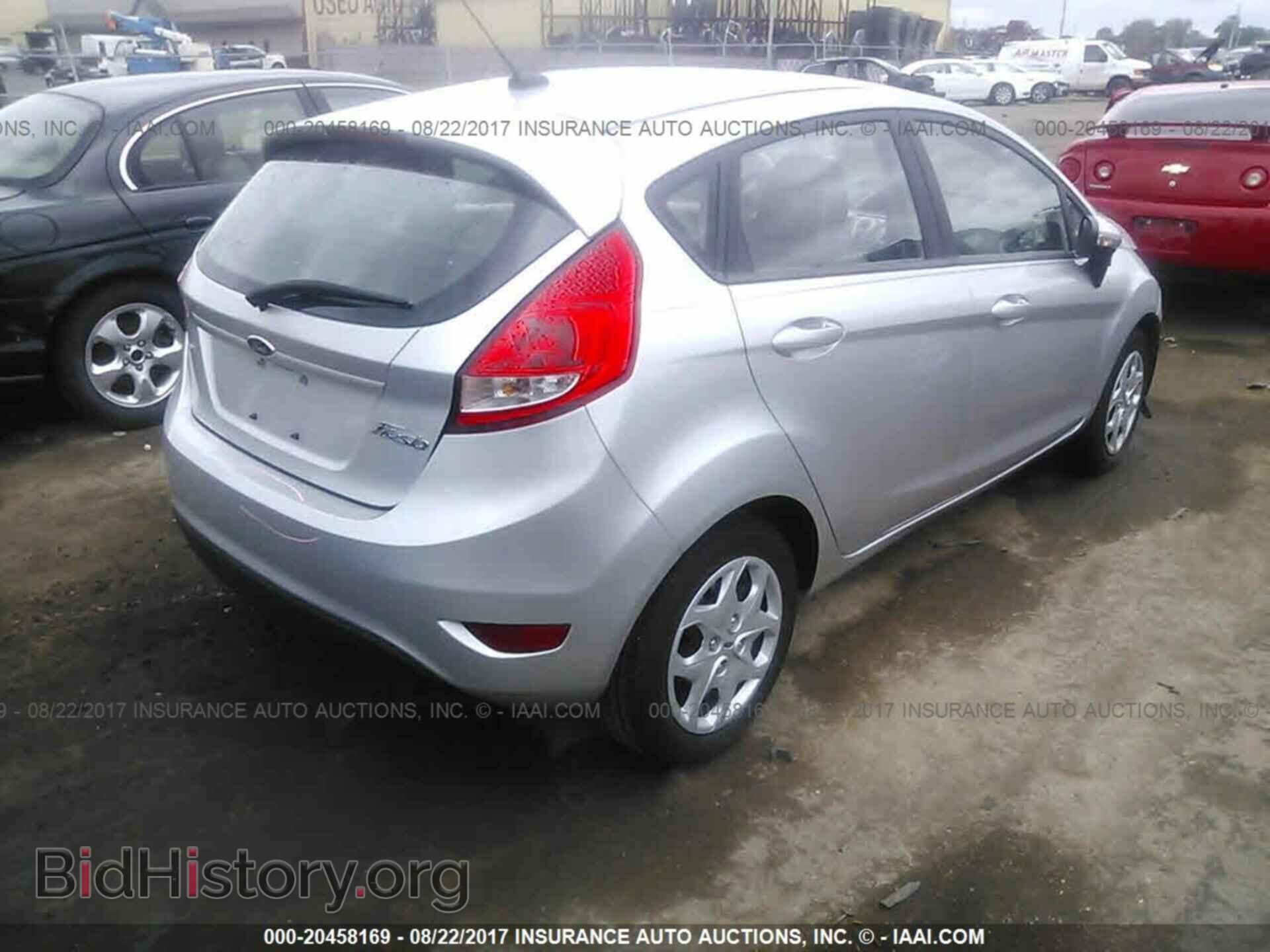 2013 Ford Fiesta - VIN: 3FADP4EJ1DM224960 - Фото 4