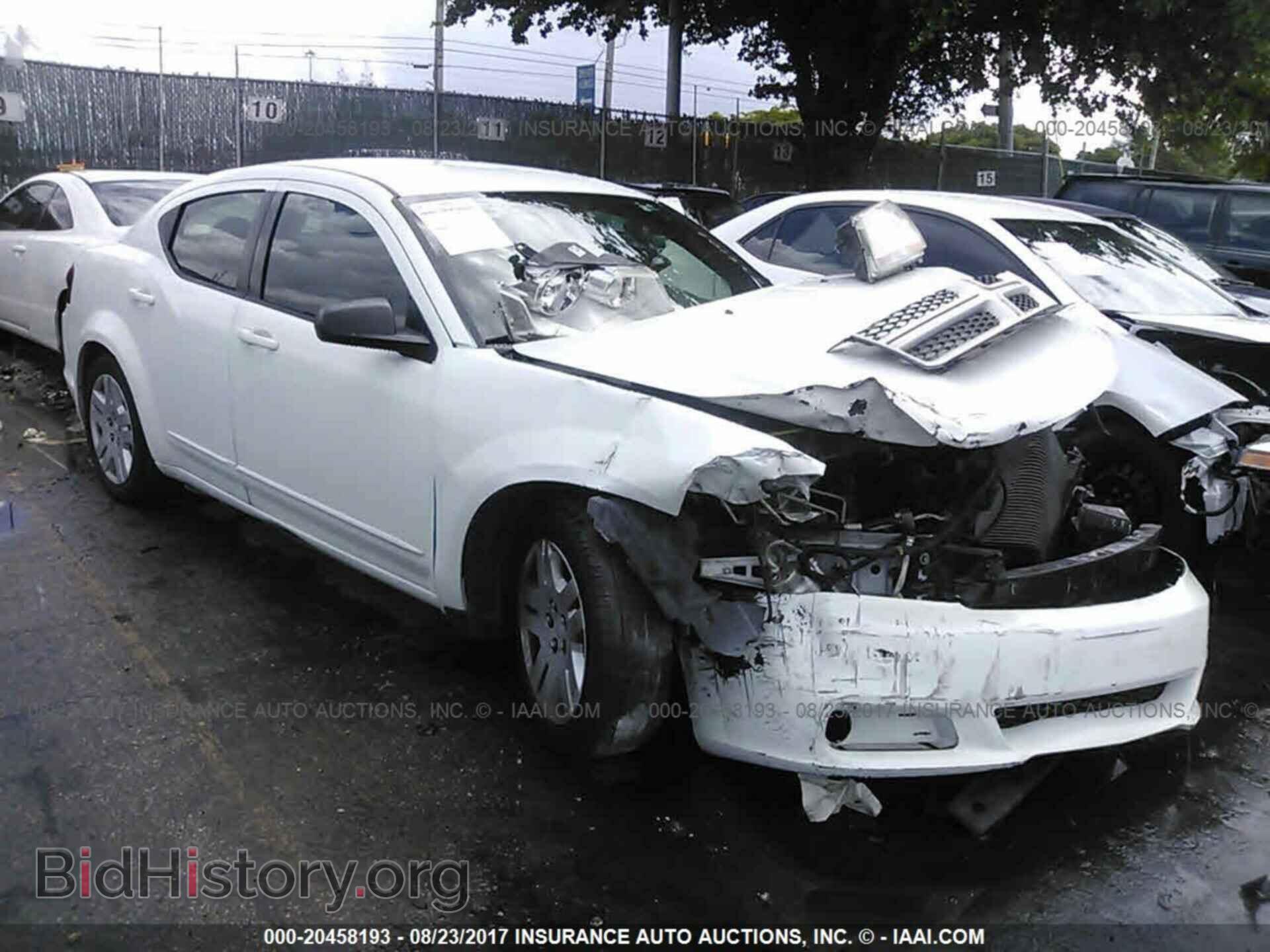 Фотография 1B3BD4FB2BN573101 - Dodge Avenger 2011