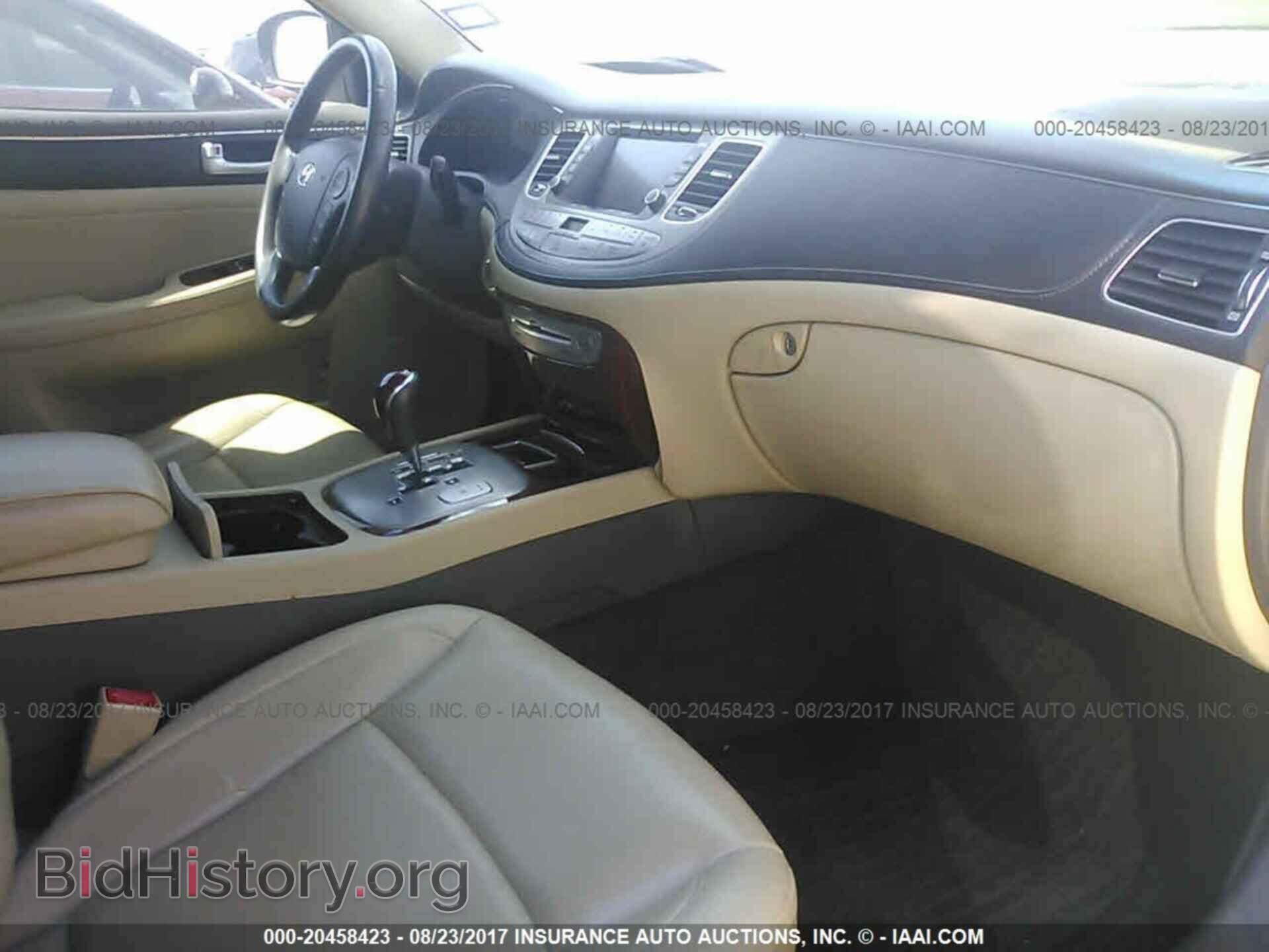 2013 Hyundai Genesis - VIN: KMHGC4DD5DU217631 - Фото 5
