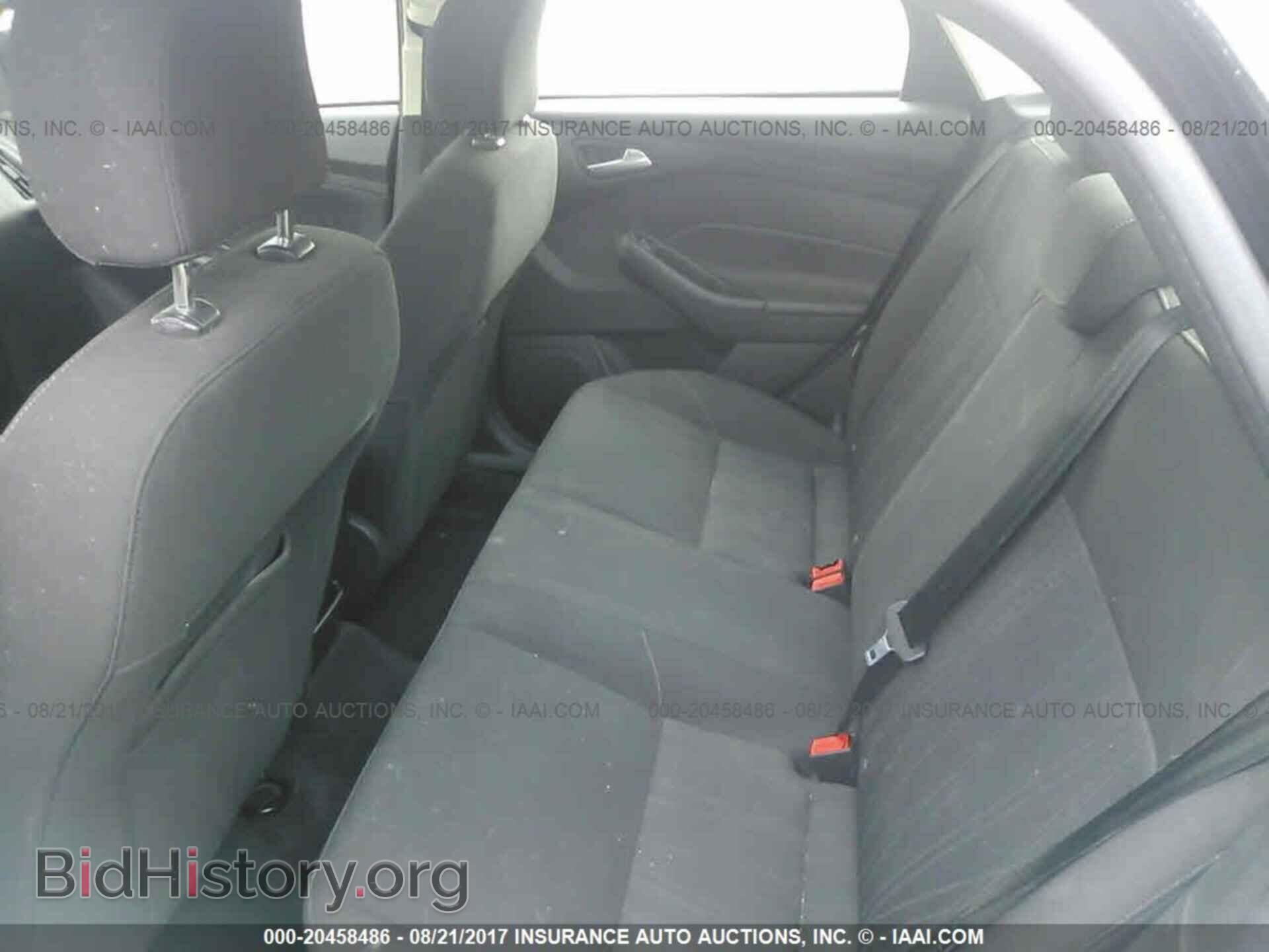 2015 Ford Focus - VIN: 1FADP3F22FL367003 - Photo 8