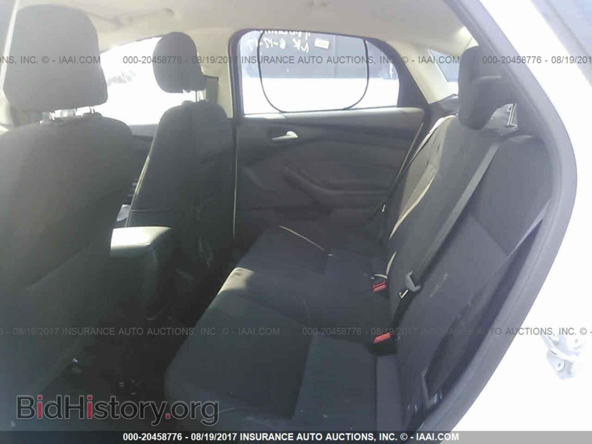 2015 Ford Focus - VIN: 1FADP3F25FL373992 - Photo 8