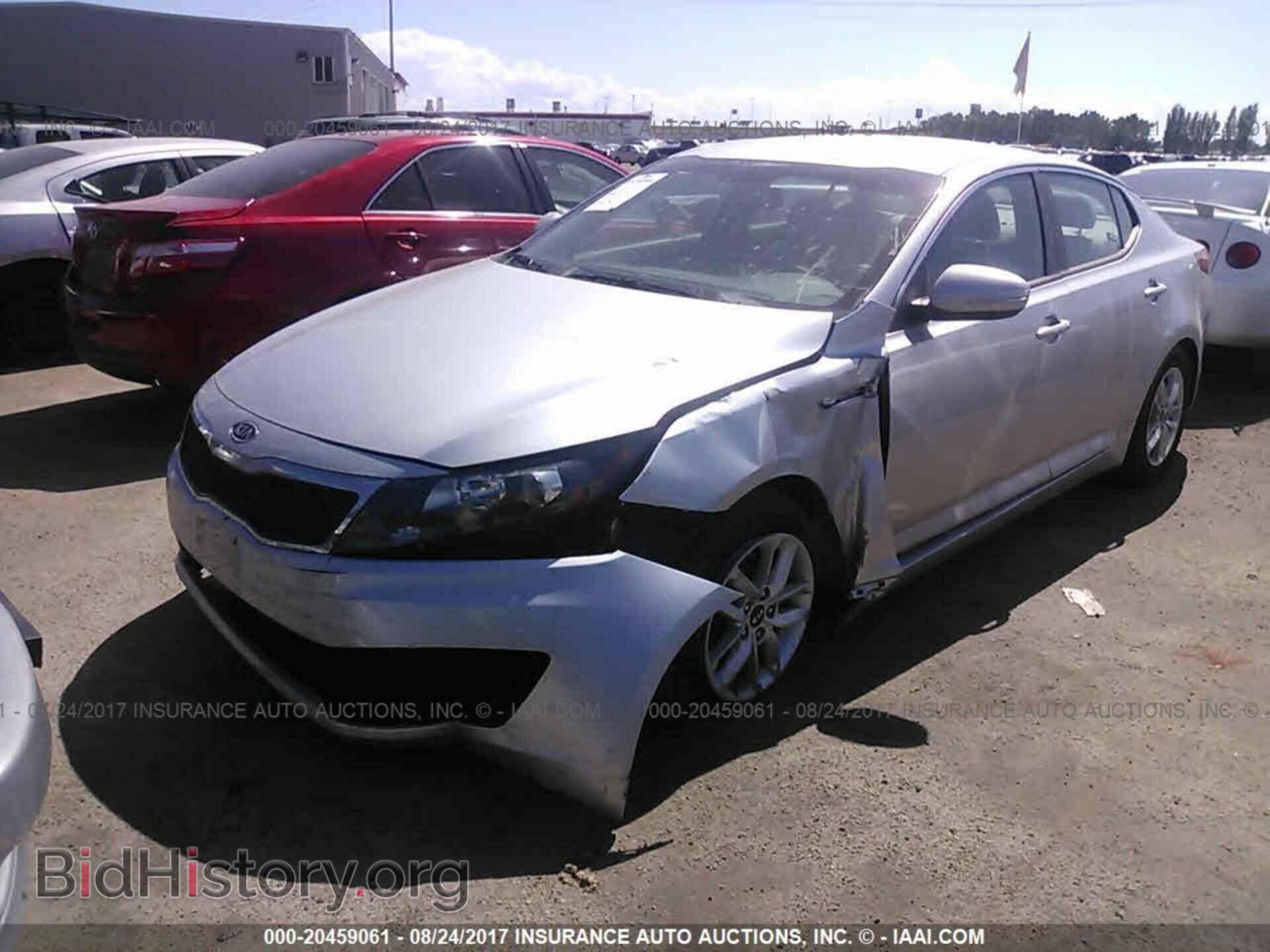 2011 Kia Optima - VIN: KNAGM4A71B5193235 - Фото 2
