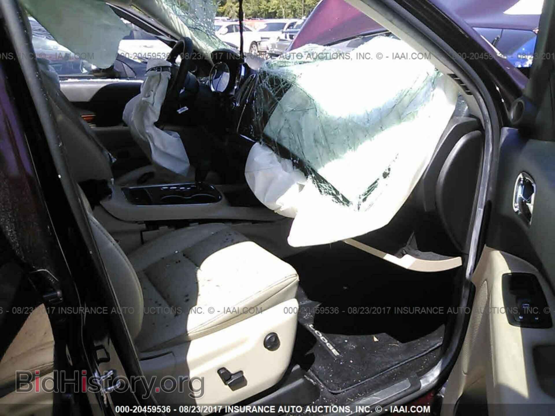 2012 Dodge Durango - VIN: 1C4SDHET1CC275670 - Photo 5