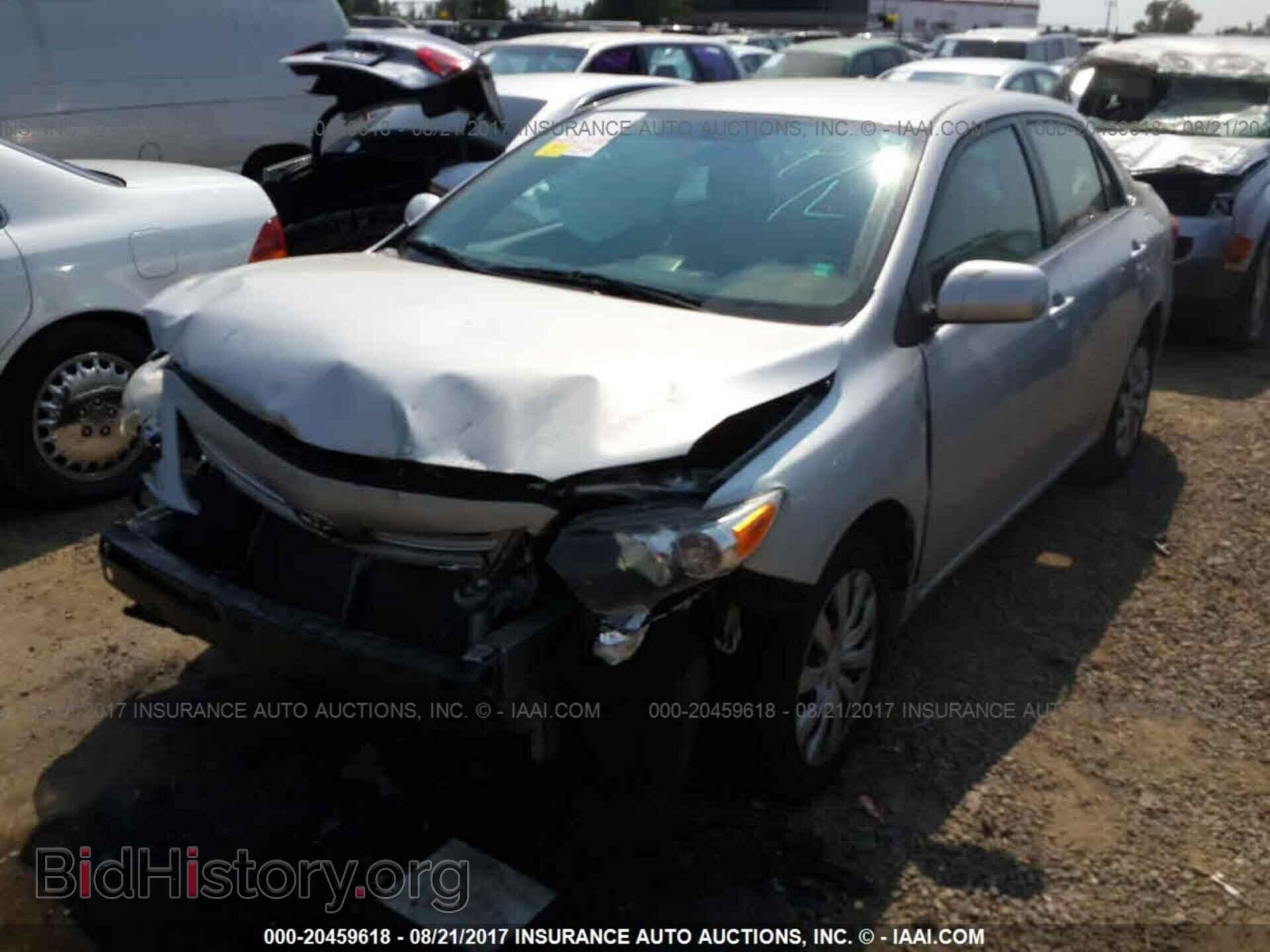 2013 Toyota Corolla - VIN: 5YFBU4EE2DP137428 - Фото 2
