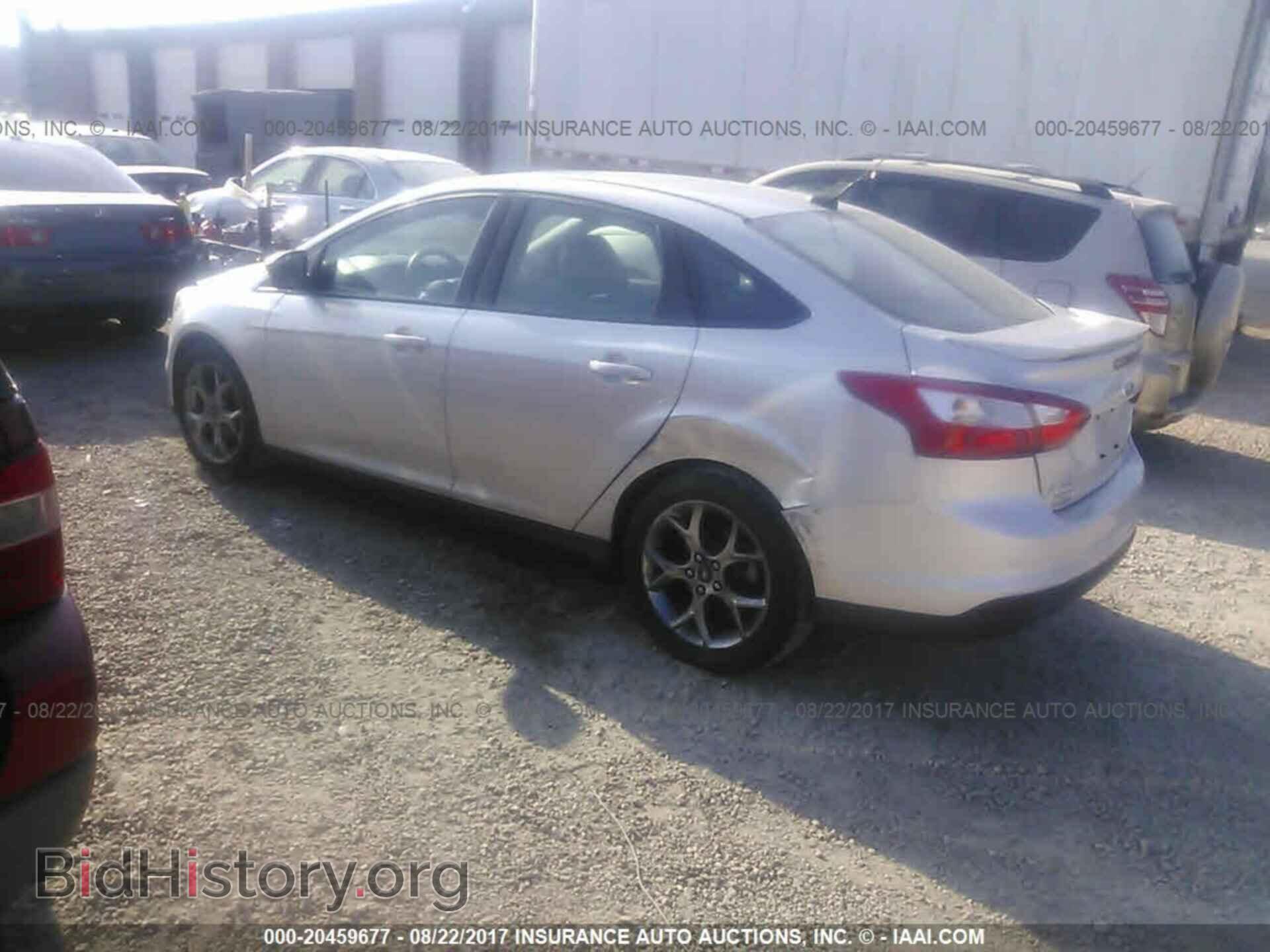 2013 Ford Focus - VIN: 1FADP3F2XDL117666 - Фото 3