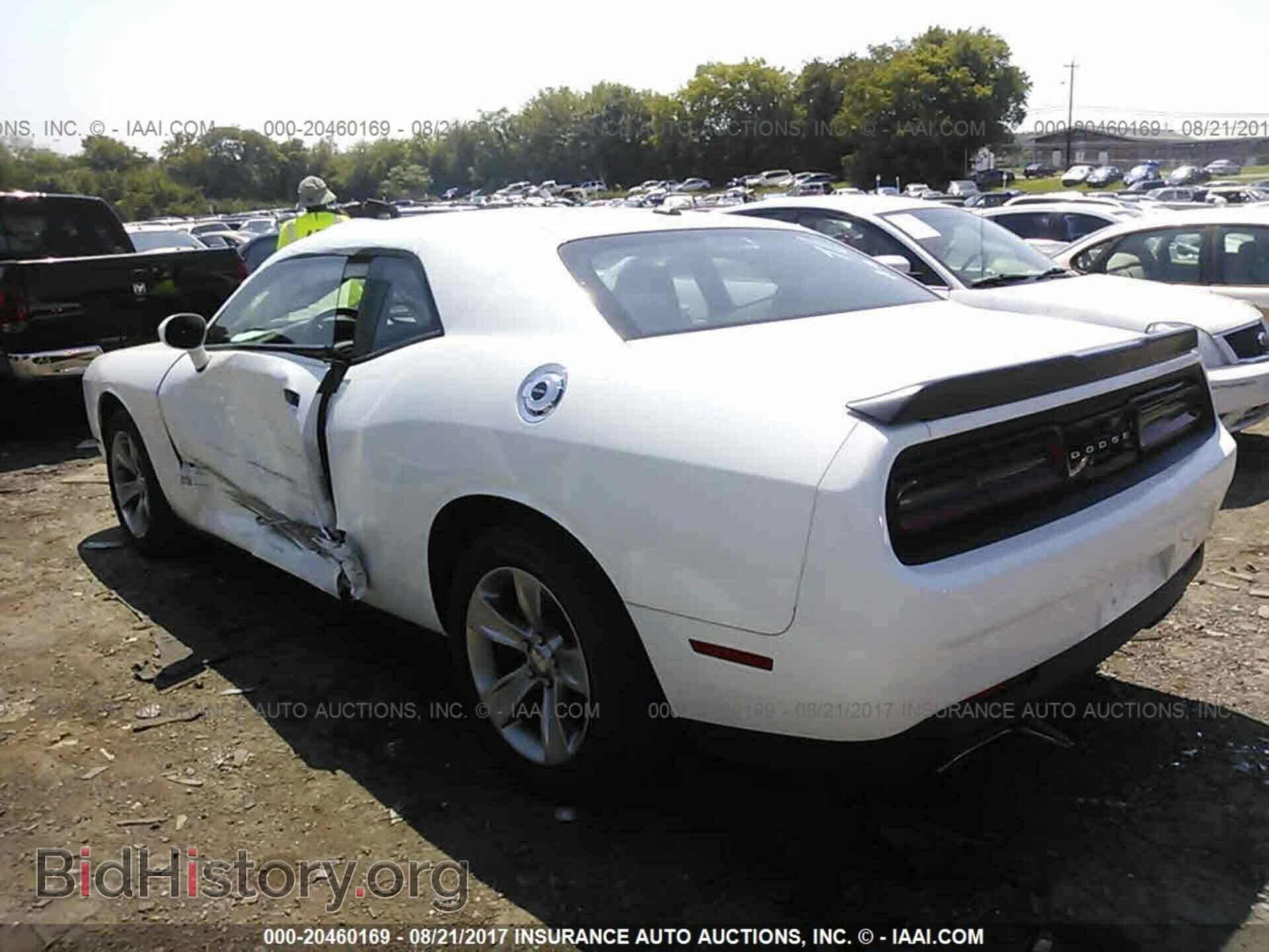 2016 Dodge Challenger - VIN: 2C3CDZAG3GH100847 - Photo 3