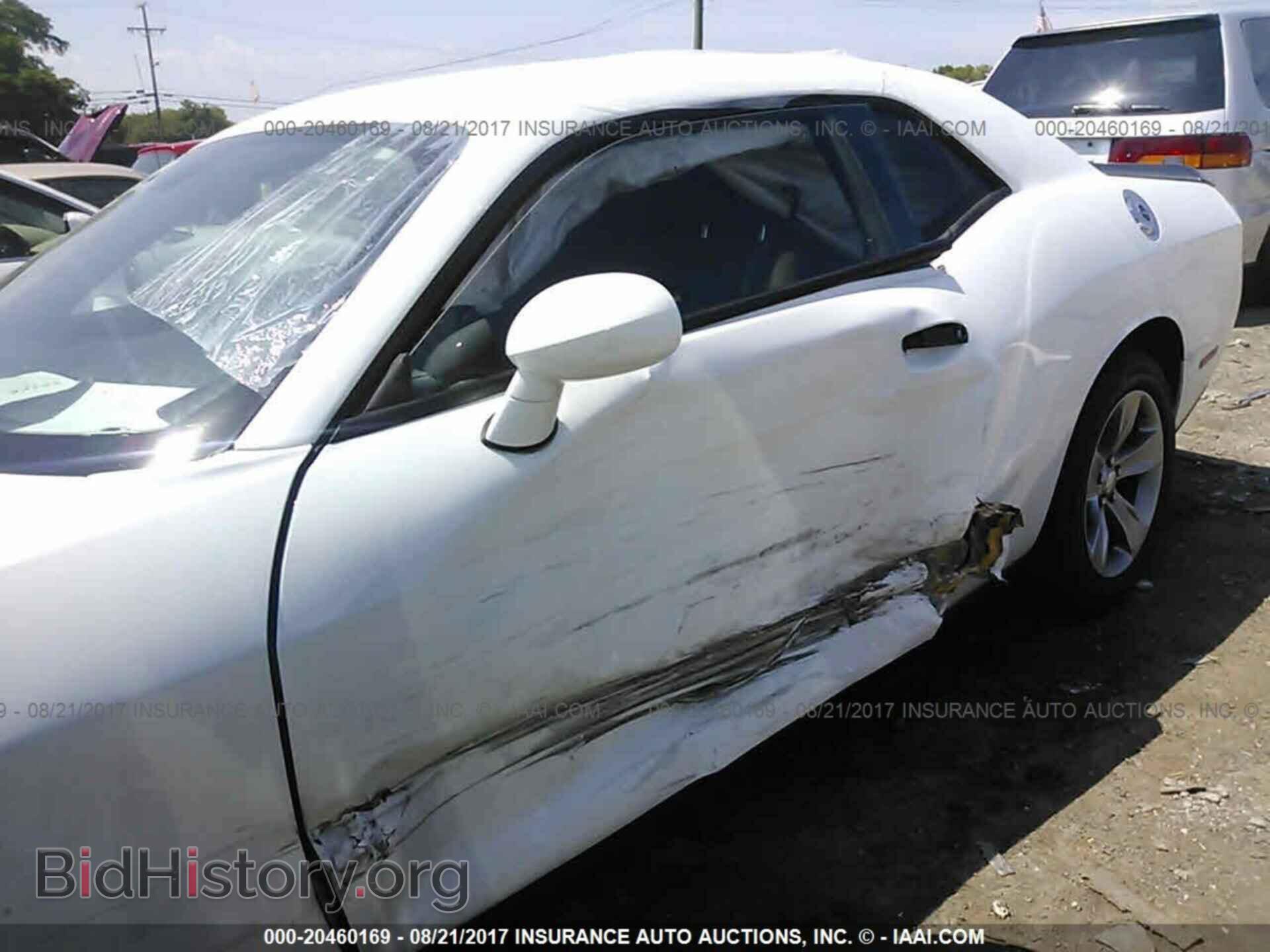 2016 Dodge Challenger - VIN: 2C3CDZAG3GH100847 - Photo 6