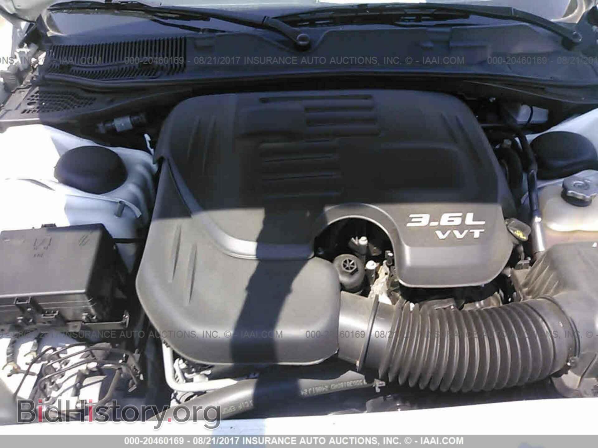 2016 Dodge Challenger - VIN: 2C3CDZAG3GH100847 - Photo 10