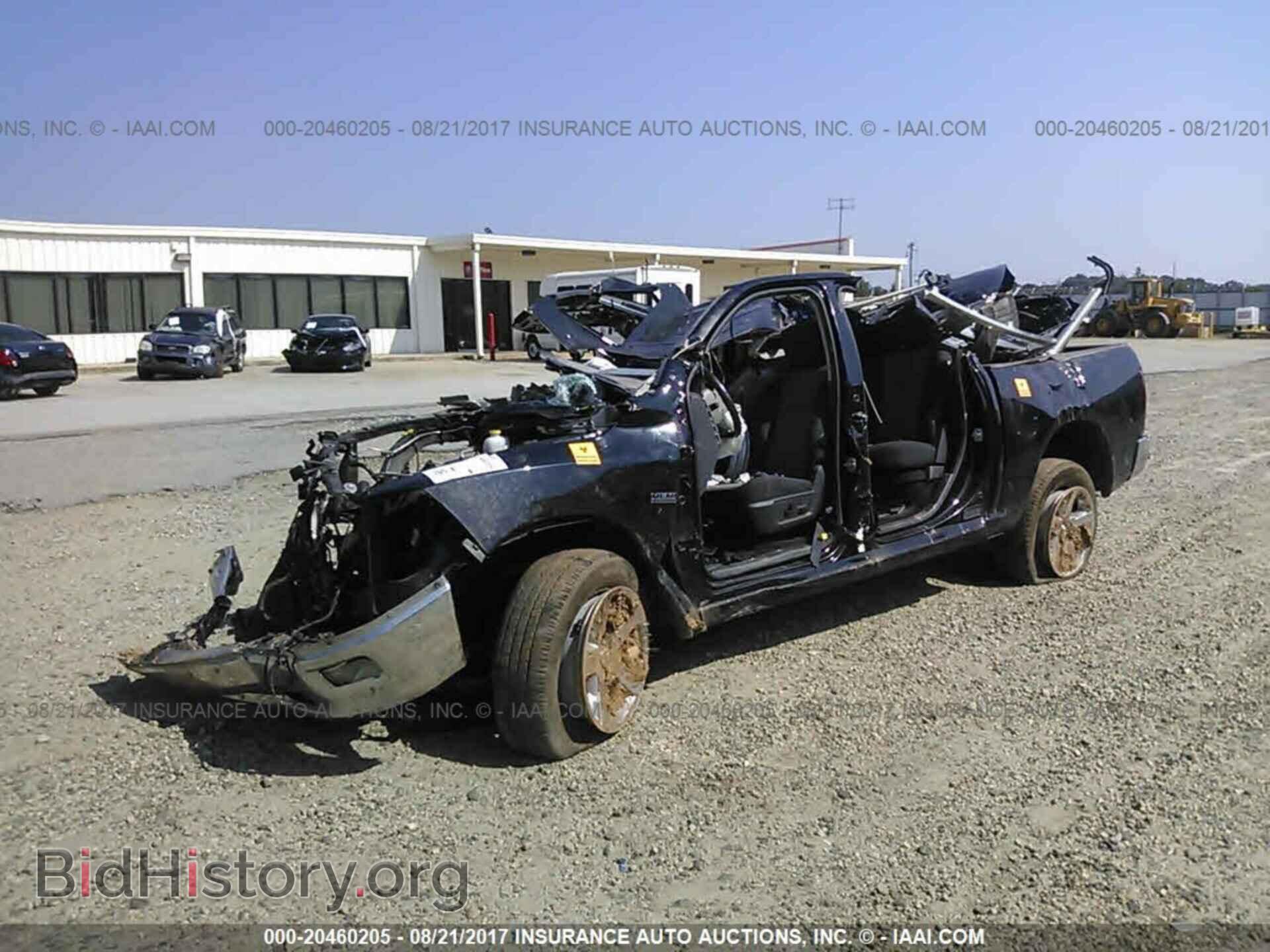 2012 Dodge Ram 1500 - VIN: 1C6RD7LT8CS199440 - Photo 2