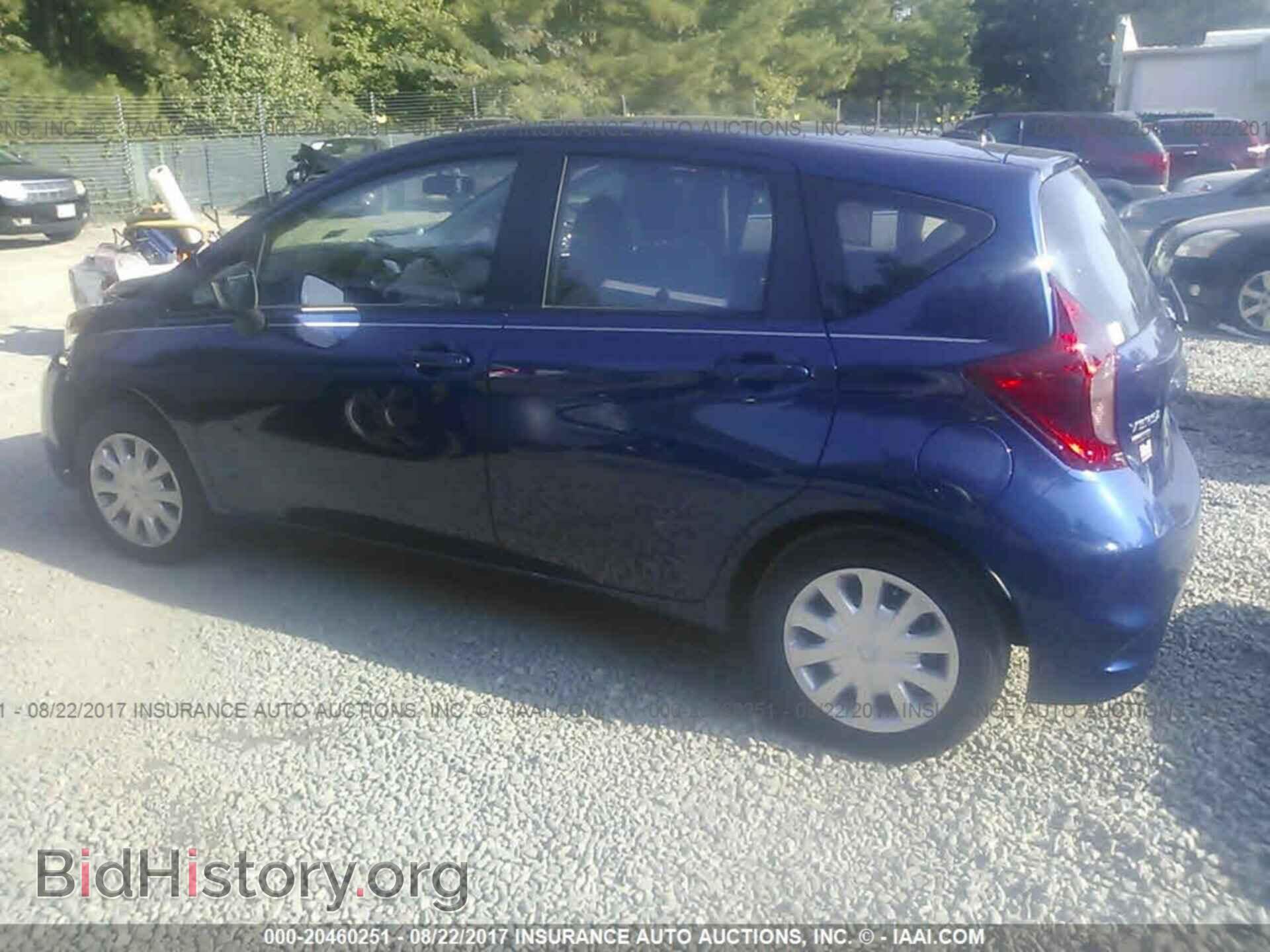 2017 Nissan Versa note - VIN: 3N1CE2CP7HL354554 - Photo 3