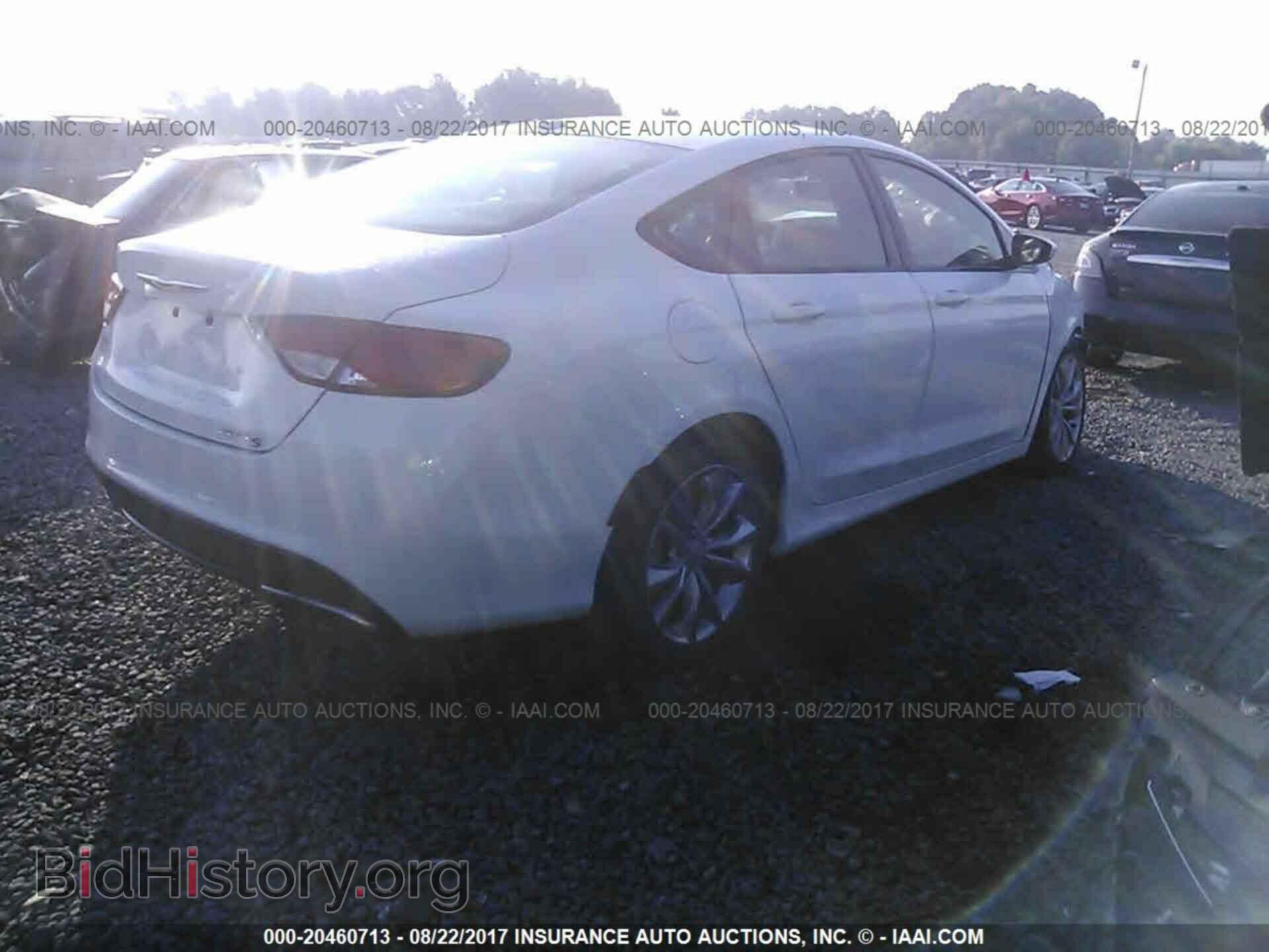 2015 Chrysler 200 - VIN: 1C3CCCBB4FN537653 - Photo 4