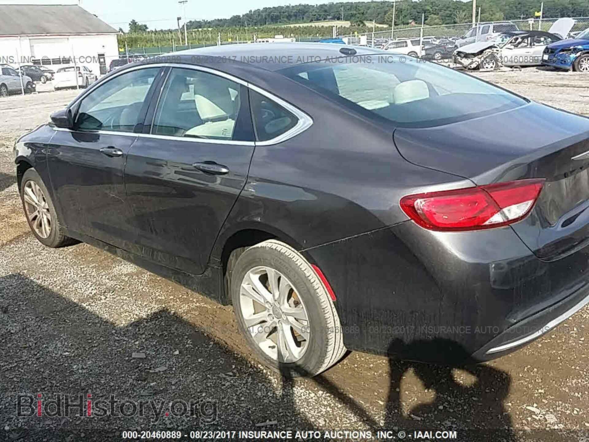2015 Chrysler 200 - VIN: 1C3CCCAB1FN687947 - Photo 3