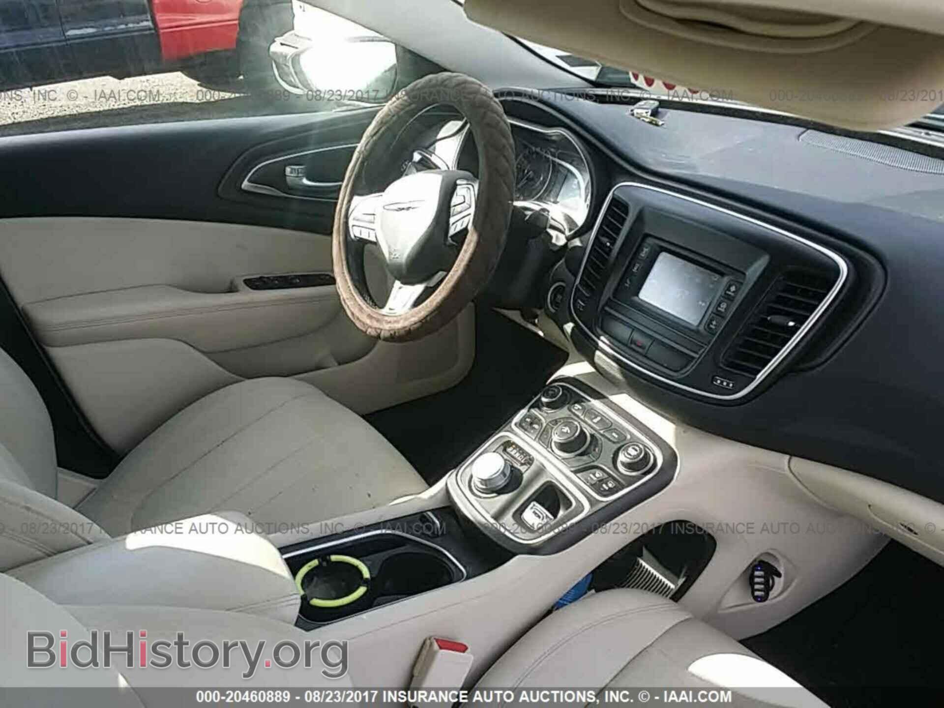 2015 Chrysler 200 - VIN: 1C3CCCAB1FN687947 - Photo 5