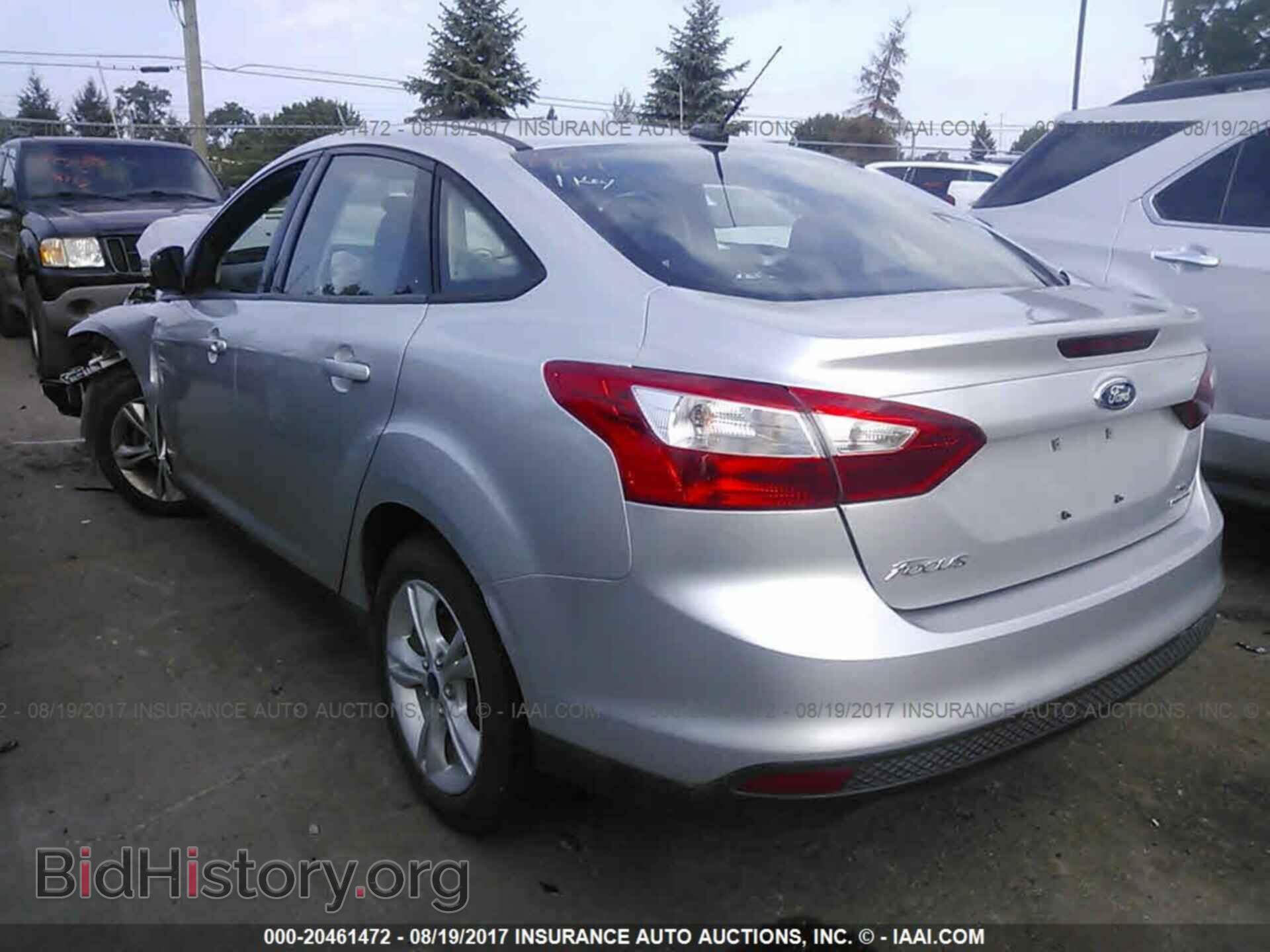 2014 Ford Focus - VIN: 1FADP3F28EL337146 - Photo 3