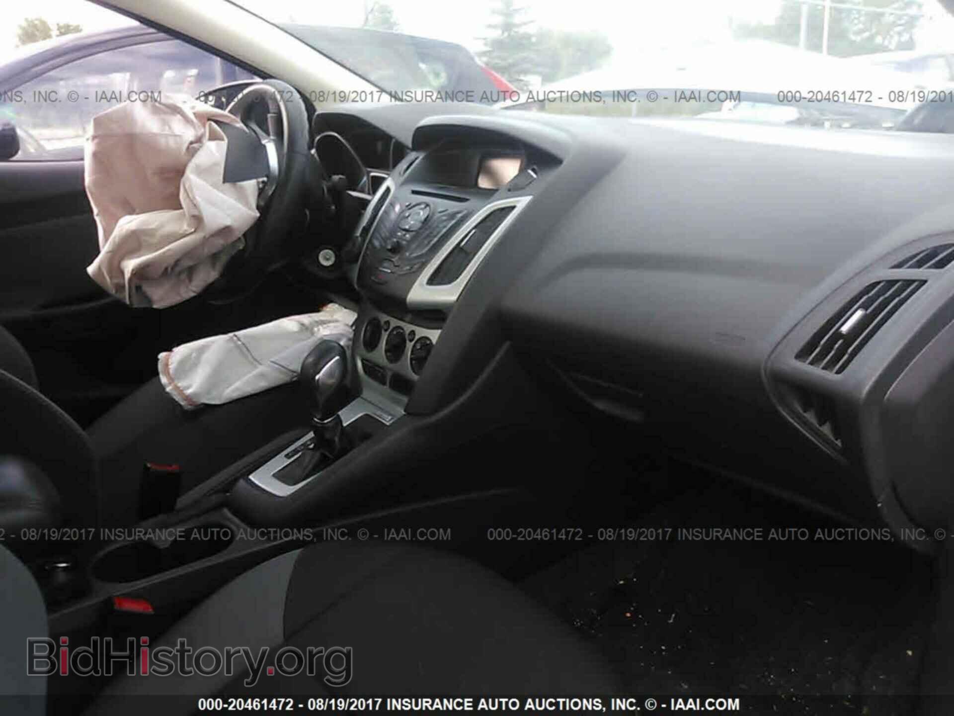 2014 Ford Focus - VIN: 1FADP3F28EL337146 - Photo 5