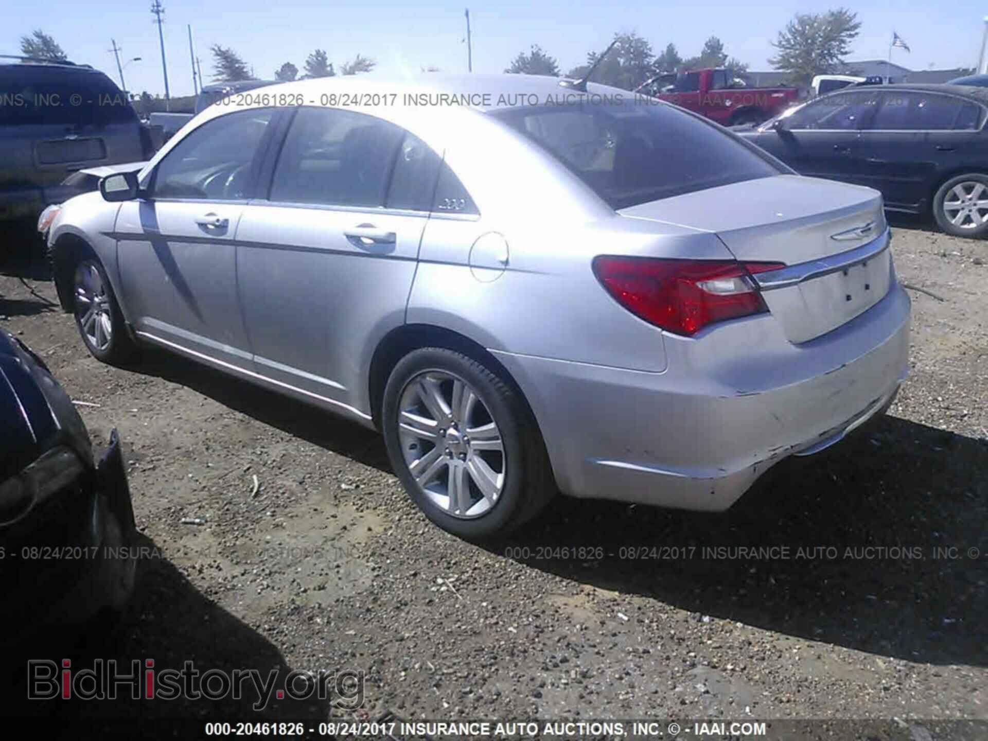 2012 Chrysler 200 - VIN: 1C3CCBBB2CN181144 - Photo 3