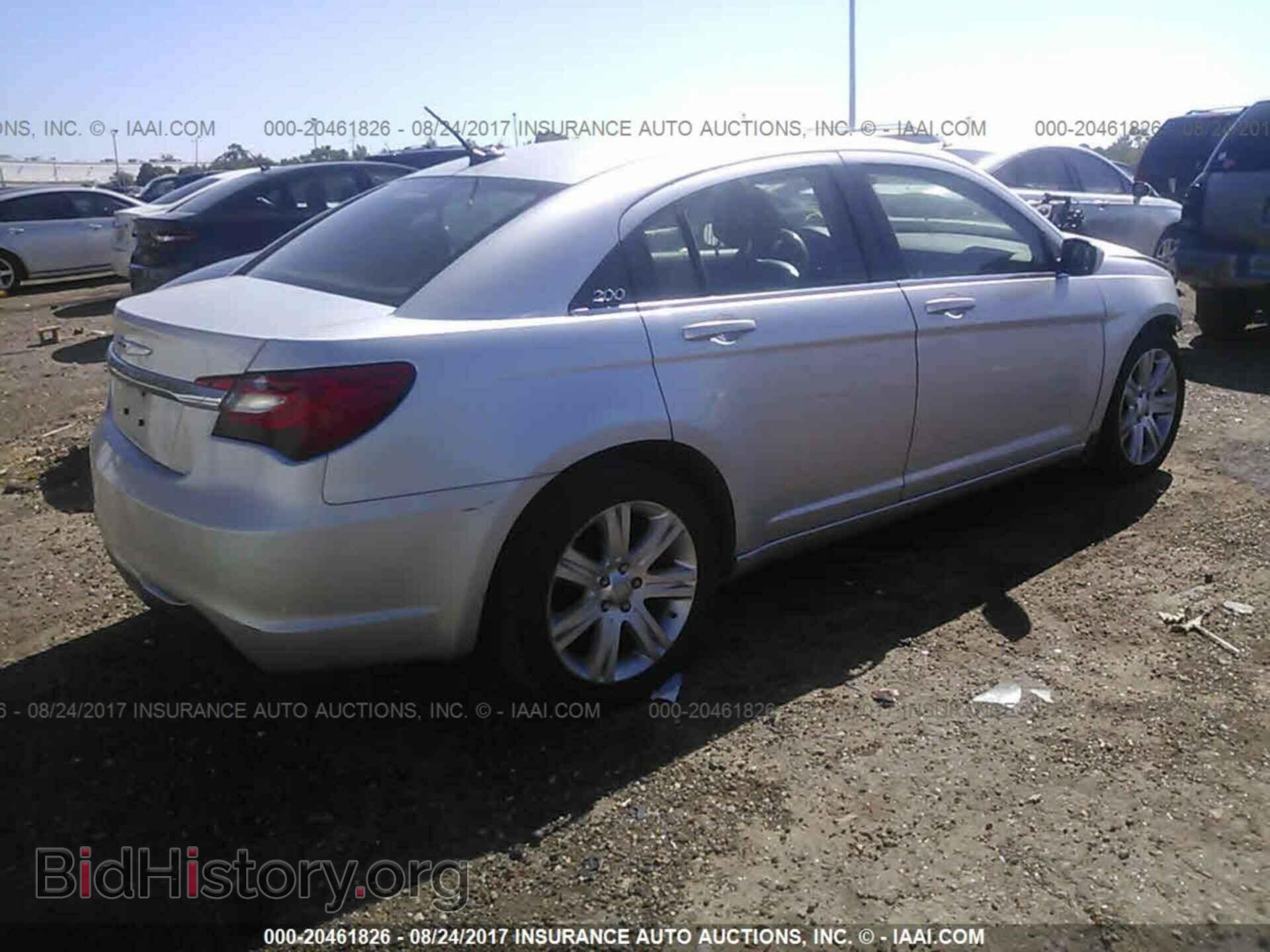 2012 Chrysler 200 - VIN: 1C3CCBBB2CN181144 - Photo 4