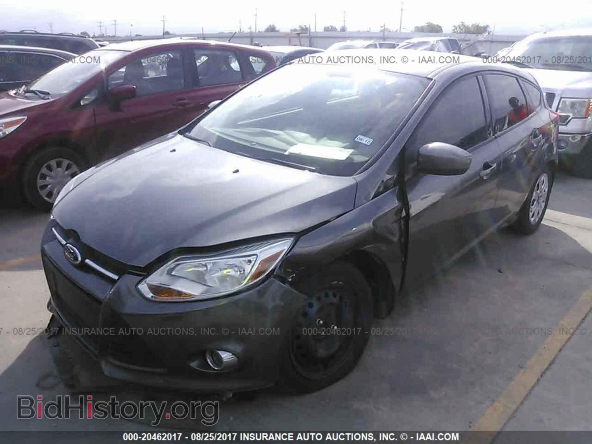 2012 Ford Focus - VIN: 1FAHP3K21CL355055 - Photo 2