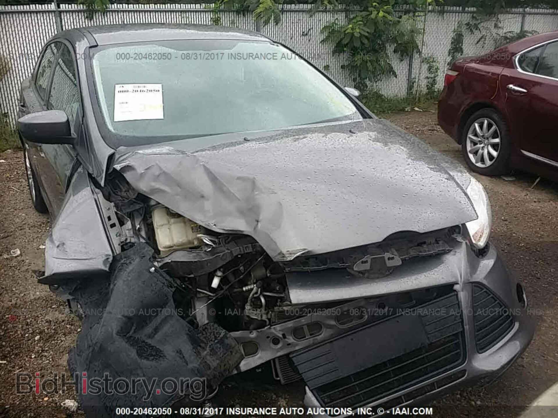 2012 Ford Focus - VIN: 1FAHP3F2XCL395340 - Photo 6