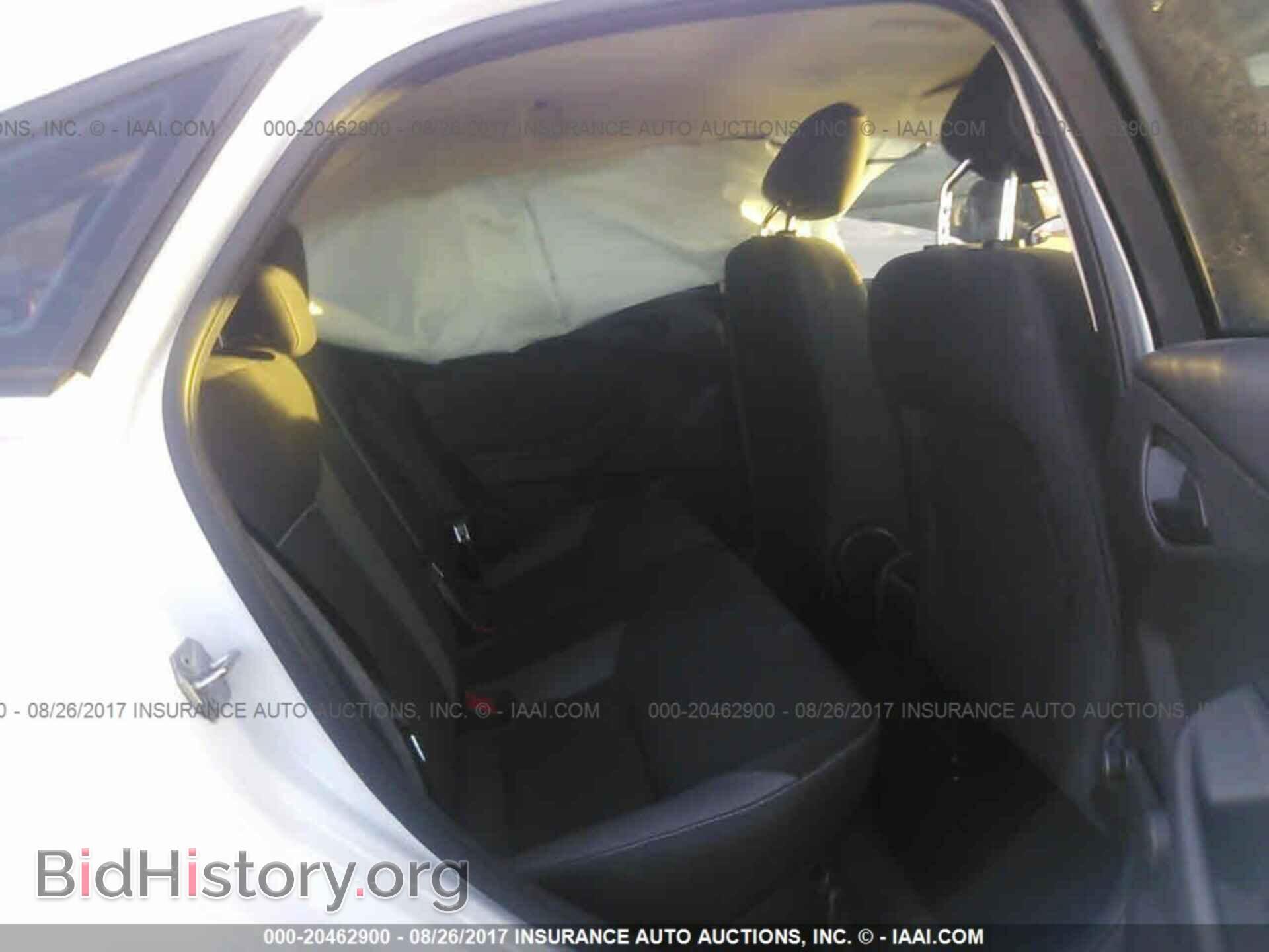 2014 Ford Focus - VIN: 1FADP3E21EL391633 - Photo 8