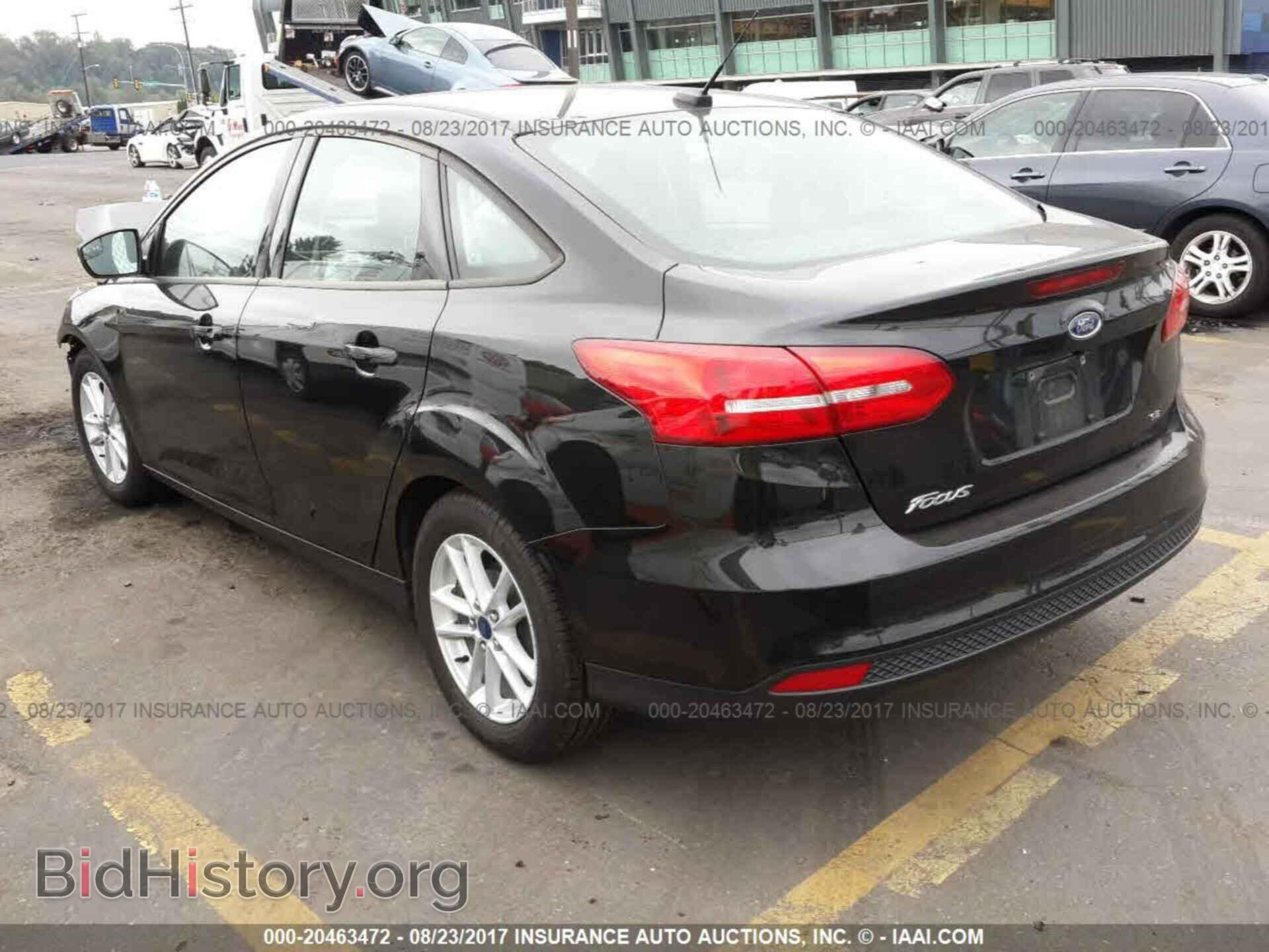 2015 Ford Focus - VIN: 1FADP3F2XFL222520 - Photo 3