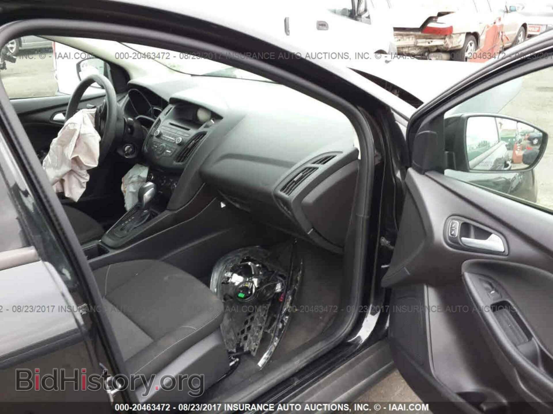2015 Ford Focus - VIN: 1FADP3F2XFL222520 - Photo 5