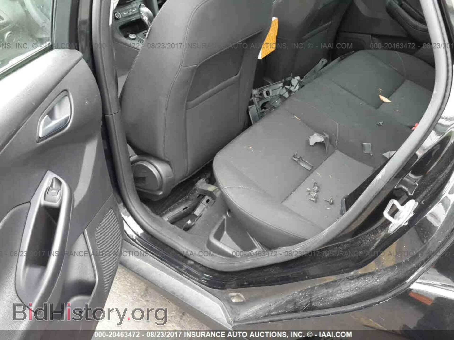 2015 Ford Focus - VIN: 1FADP3F2XFL222520 - Photo 8