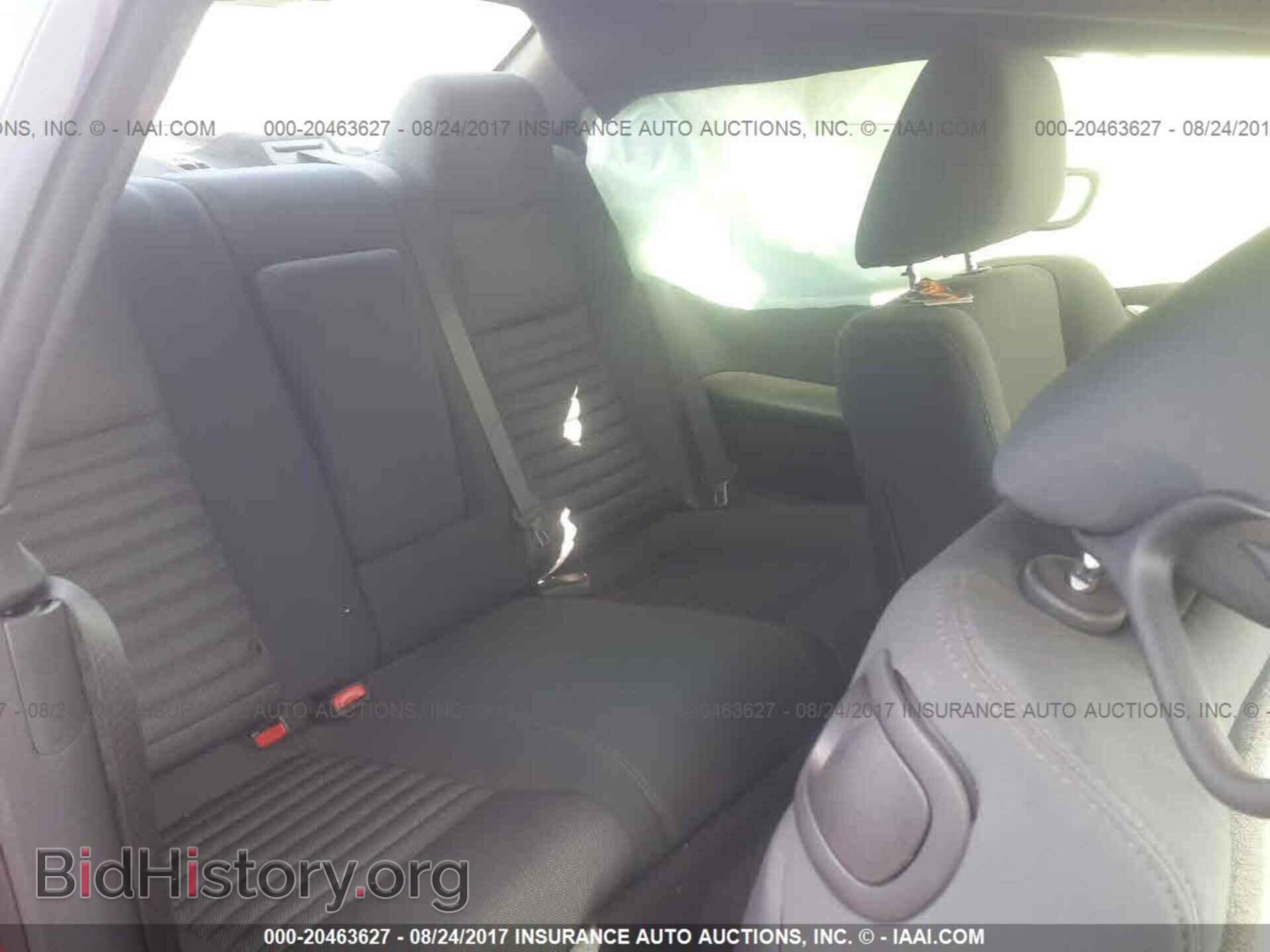 2012 Dodge Challenger - VIN: 2C3CDYBTXCH131500 - Photo 8