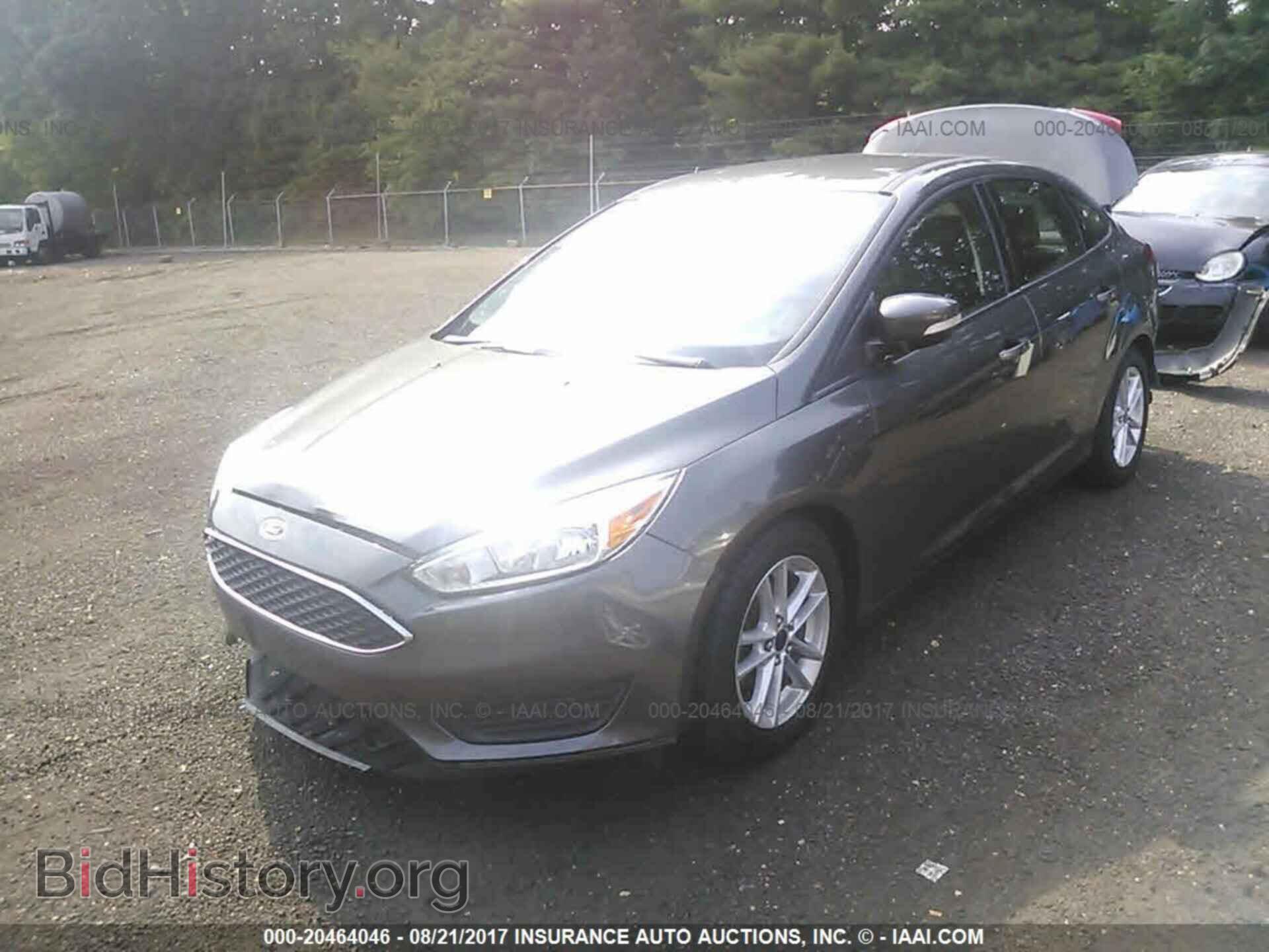 2016 Ford Focus - VIN: 1FADP3F2XGL251288 - Фото 2
