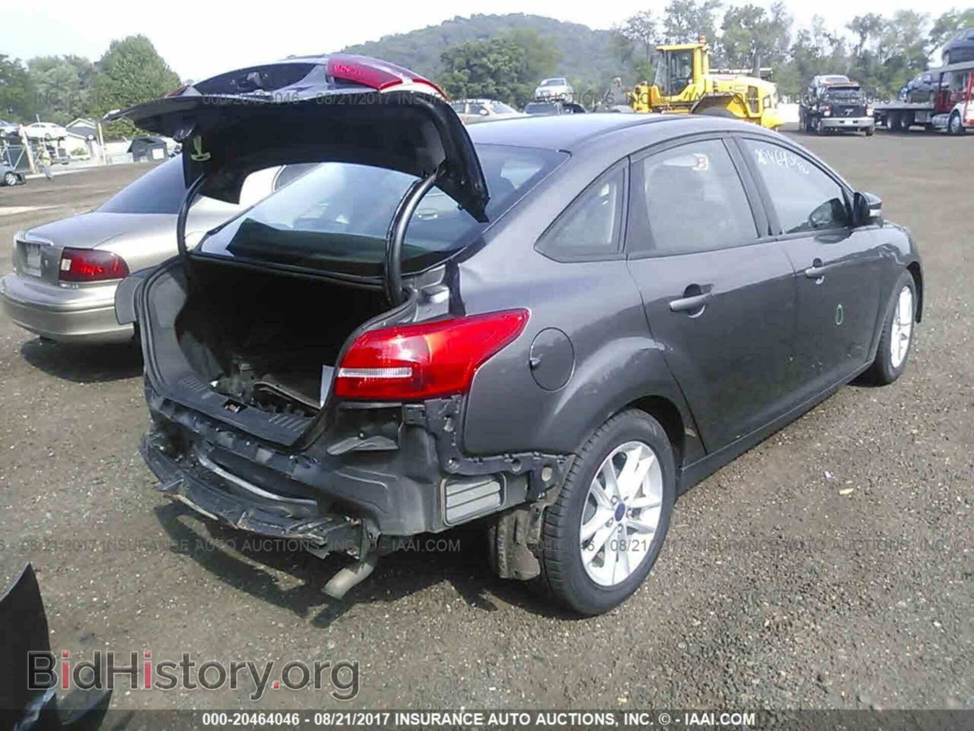 2016 Ford Focus - VIN: 1FADP3F2XGL251288 - Фото 4