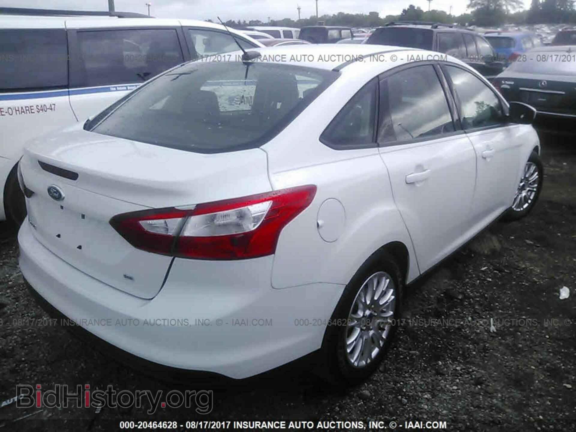 2012 Ford Focus - VIN: 1FAHP3F2XCL333789 - Photo 4