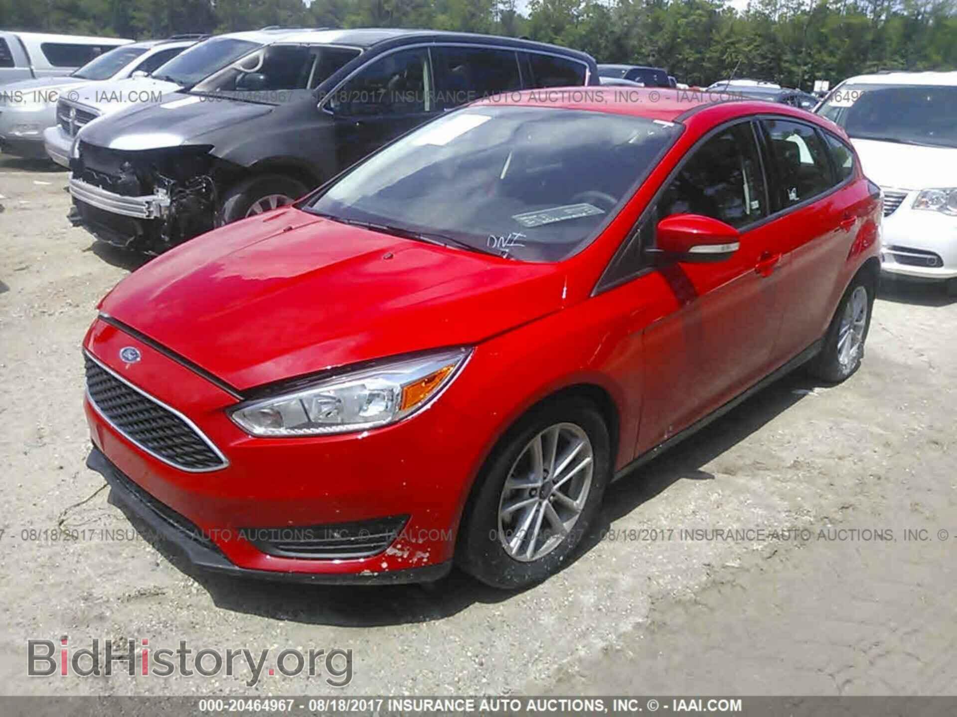 2017 Ford Focus - VIN: 1FADP3K26HL285915 - Photo 2