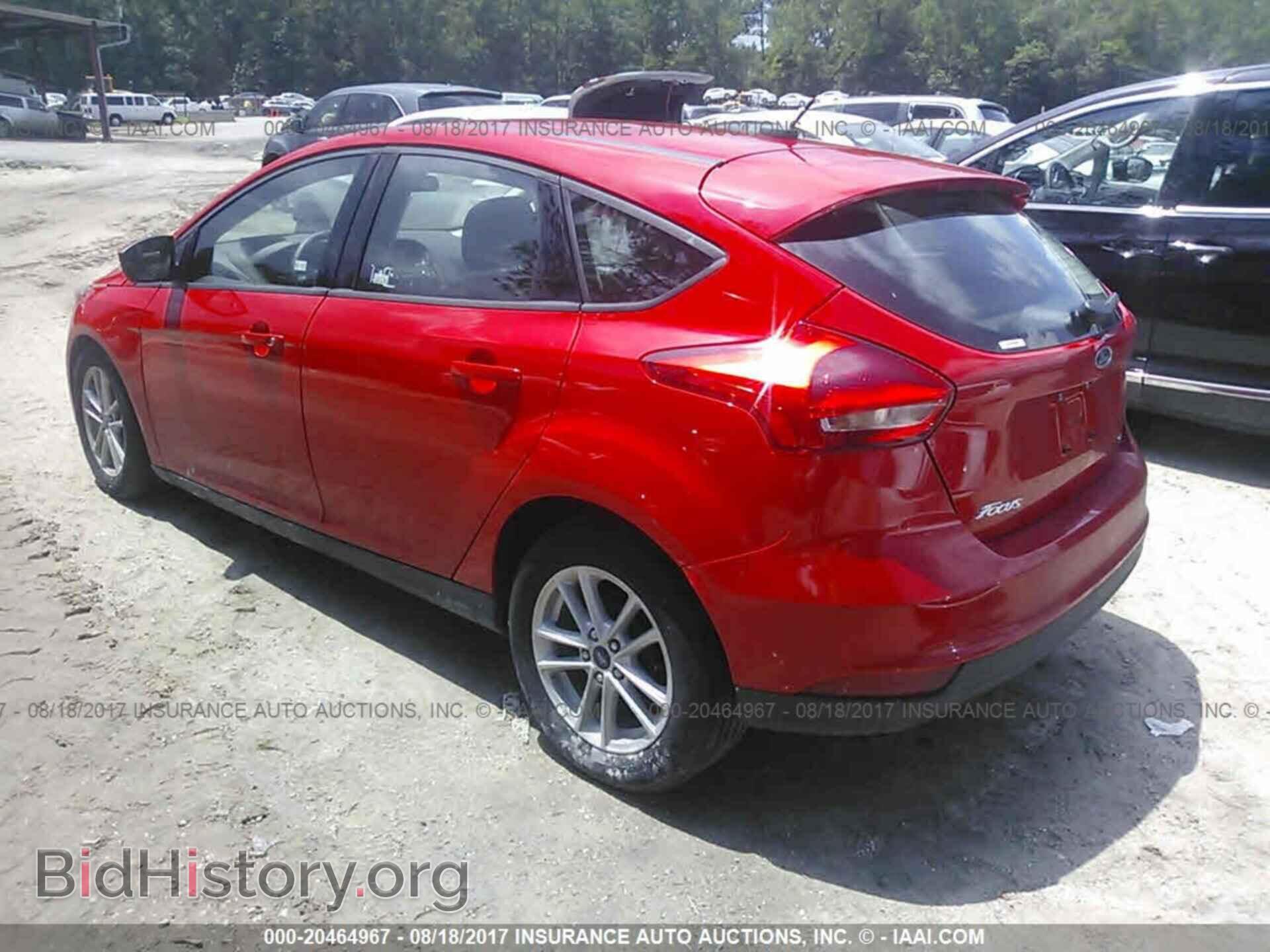 2017 Ford Focus - VIN: 1FADP3K26HL285915 - Photo 3