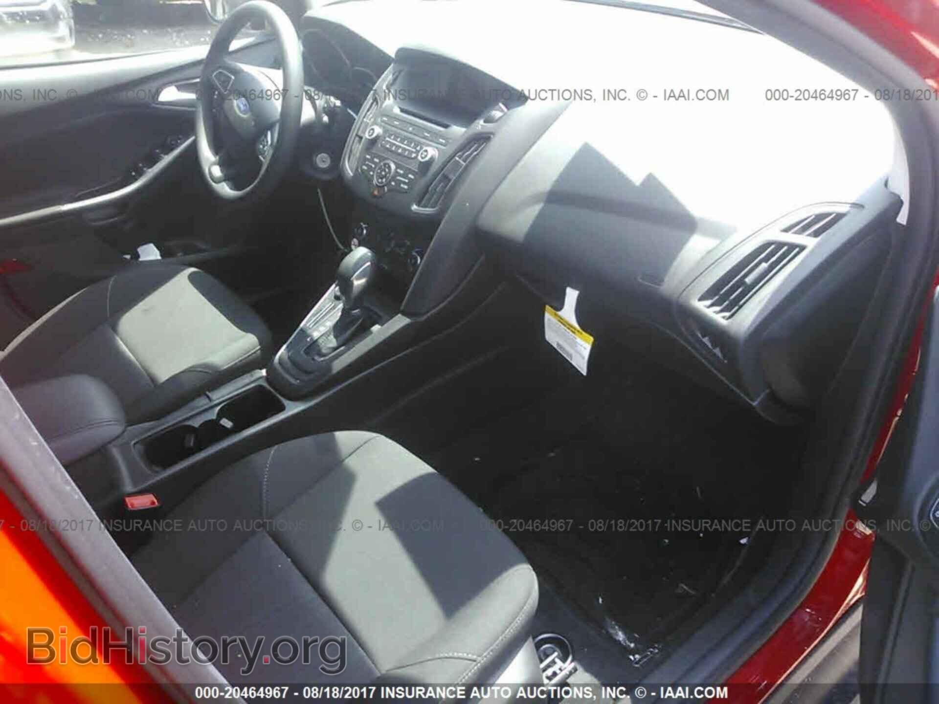 2017 Ford Focus - VIN: 1FADP3K26HL285915 - Photo 5