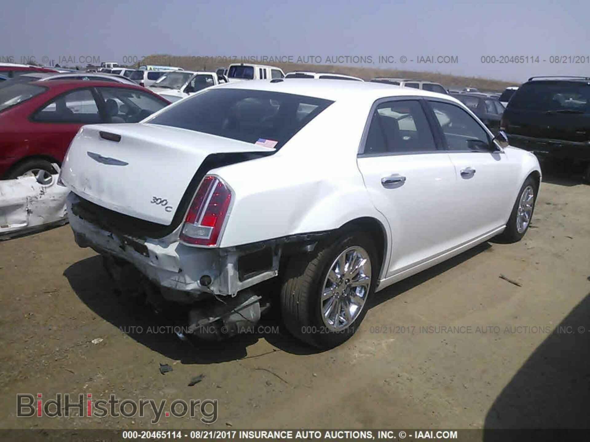 2013 Chrysler 300c - VIN: 2C3CCAET2DH556099 - Фото 4