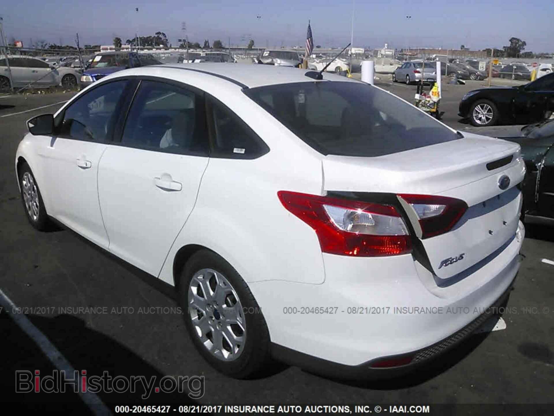 2012 Ford Focus - VIN: 1FAHP3F26CL454948 - Photo 3