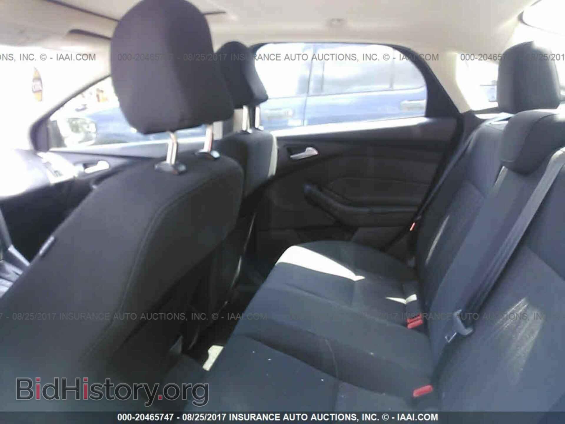 2017 Ford Focus - VIN: 1FADP3H24HL215532 - Фото 8