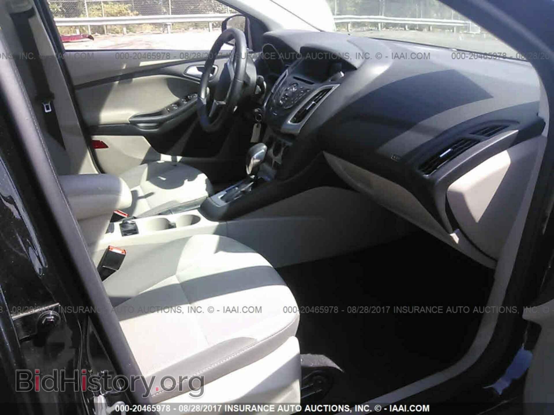 2014 Ford Focus - VIN: 1FADP3F23EL233339 - Photo 5