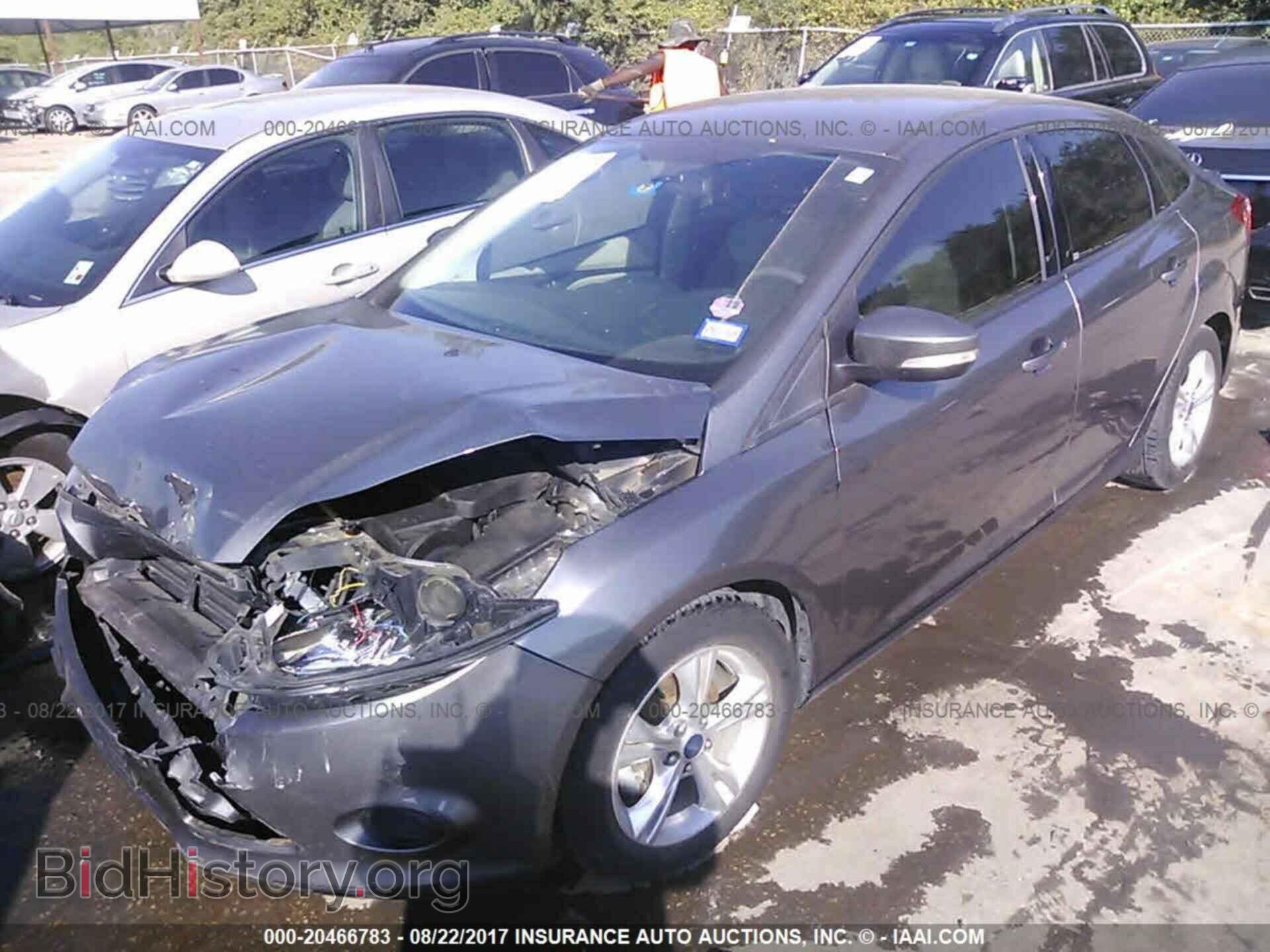 2014 Ford Focus - VIN: 1FADP3F29EL270346 - Фото 2