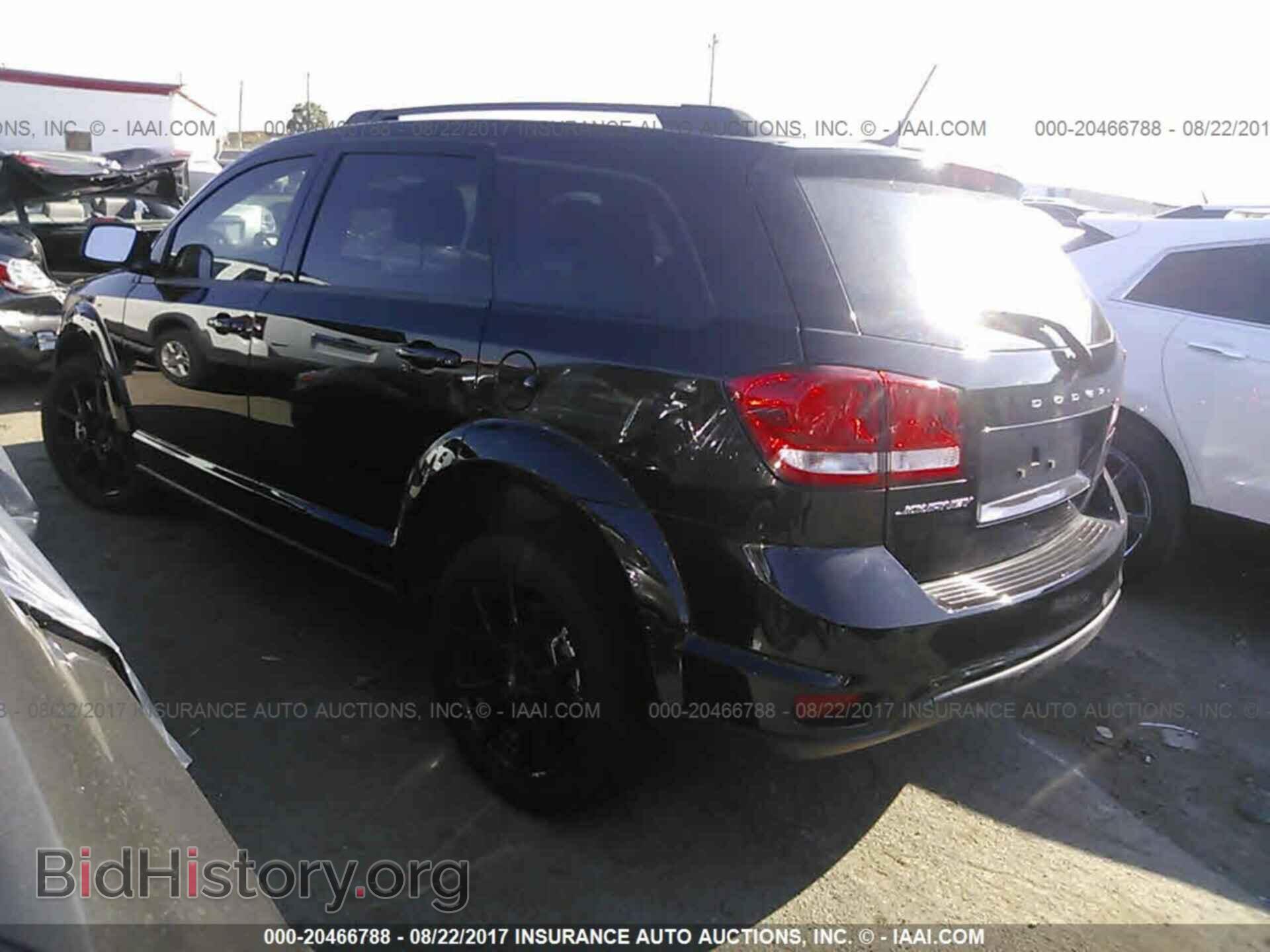 2017 Dodge Journey - VIN: 3C4PDCBB1HT525473 - Фото 3
