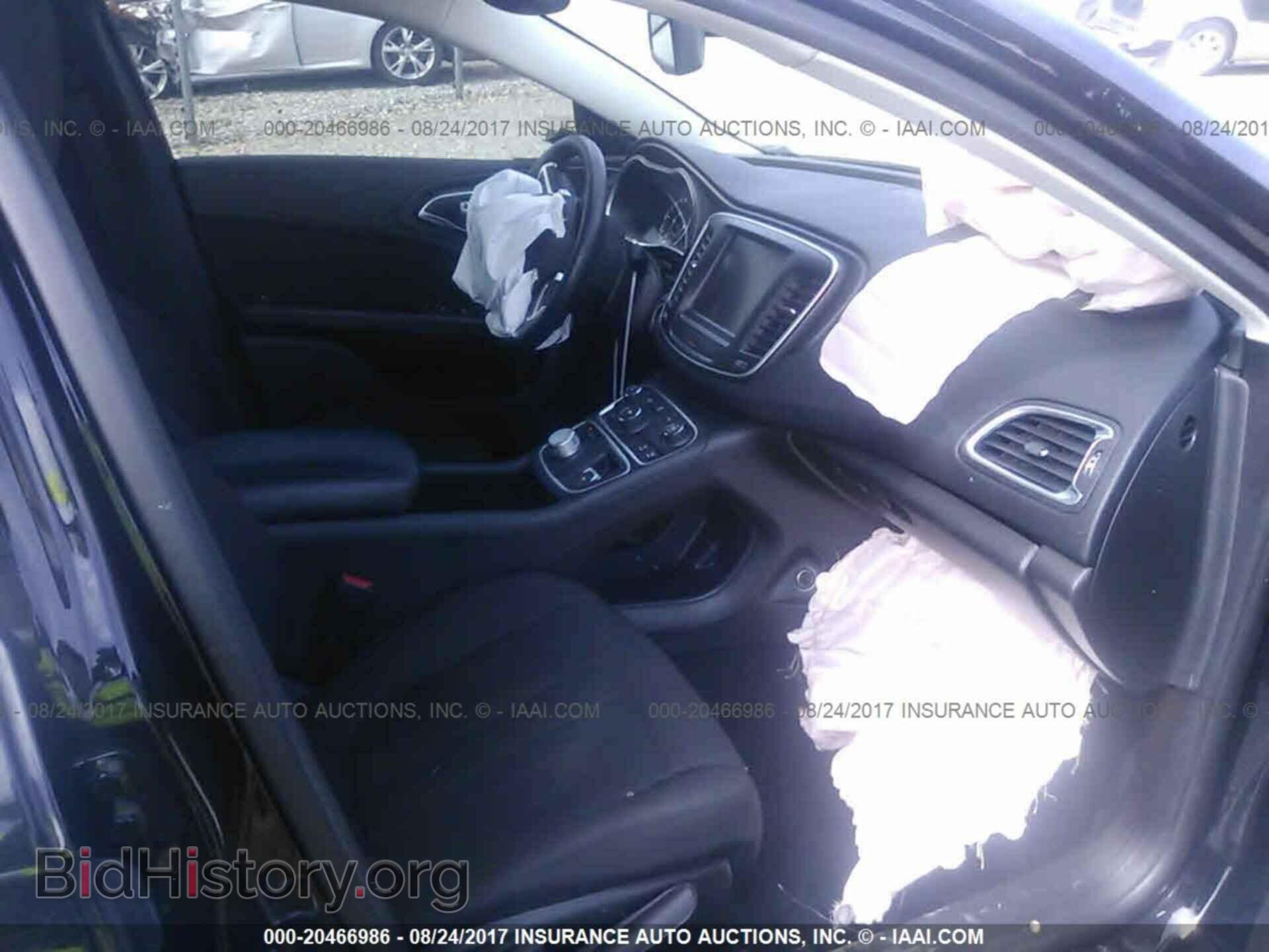 2016 Chrysler 200 - VIN: 1C3CCCAB3GN113108 - Фото 5