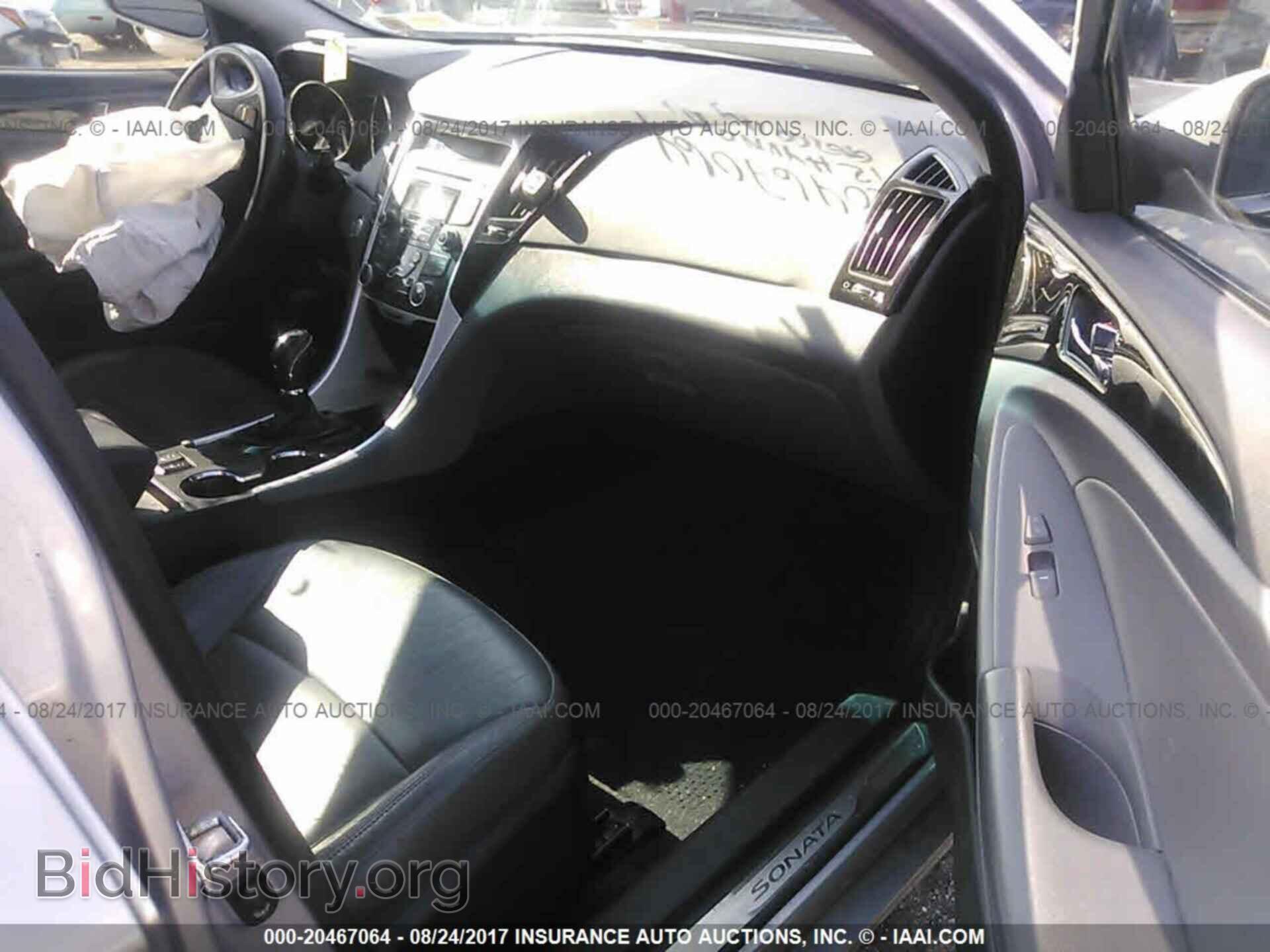 2012 Hyundai Sonata - VIN: 5NPEC4AC0CH348384 - Photo 5