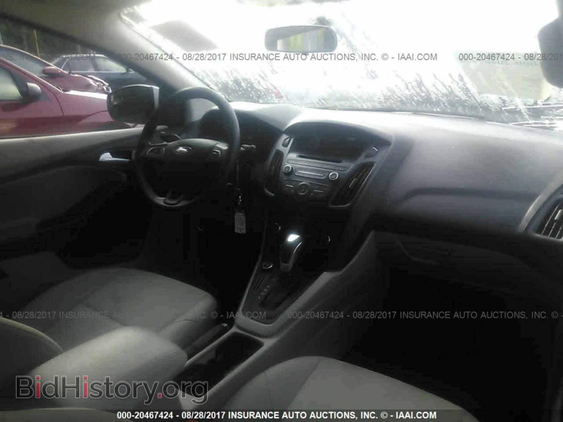 2015 Ford Focus - VIN: 1FADP3K21FL317778 - Photo 5