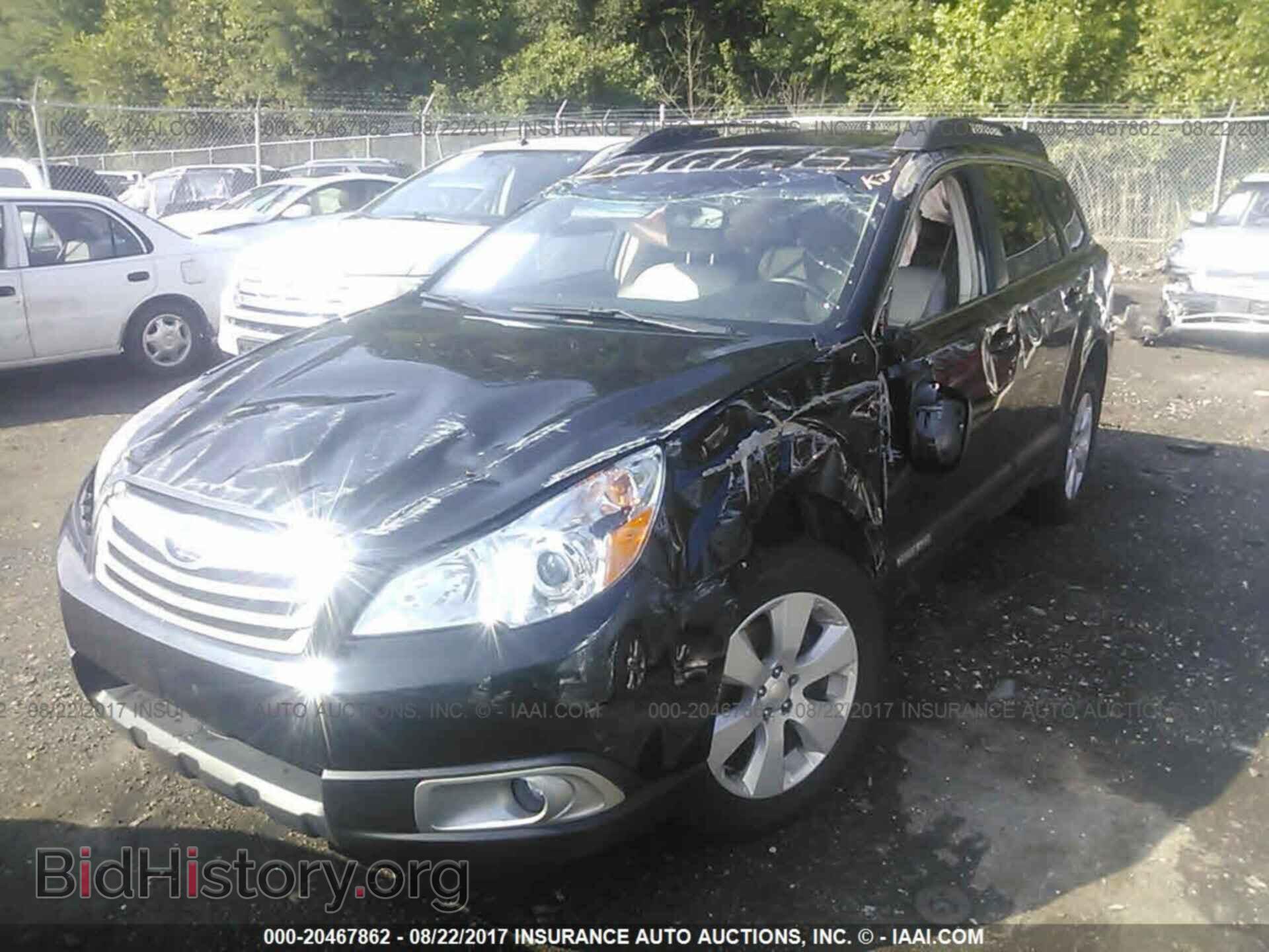 2011 Subaru Outback - VIN: 4S4BRBGC0B3394834 - Фото 2